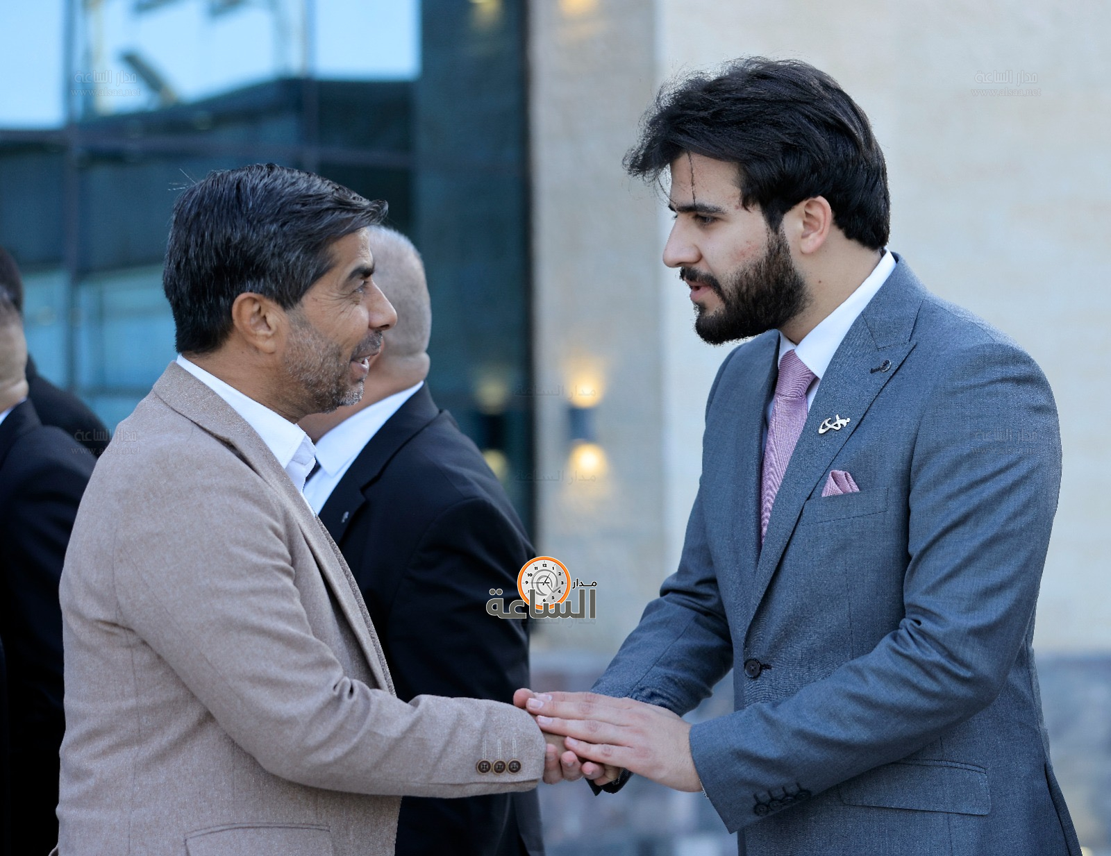 Madar Al-Saa Images 0.8910563194545615