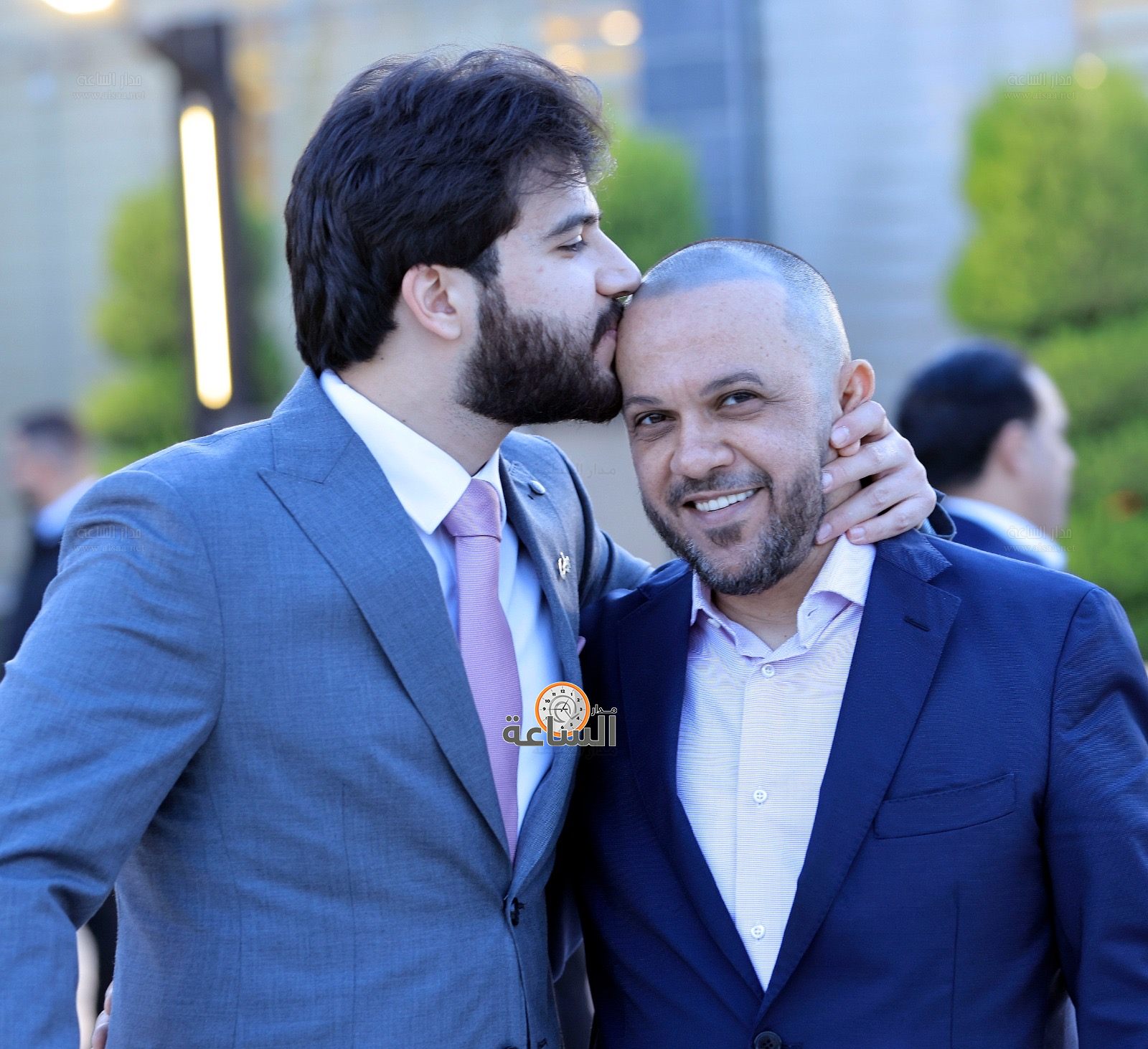 Madar Al-Saa Images 0.8360298402321368