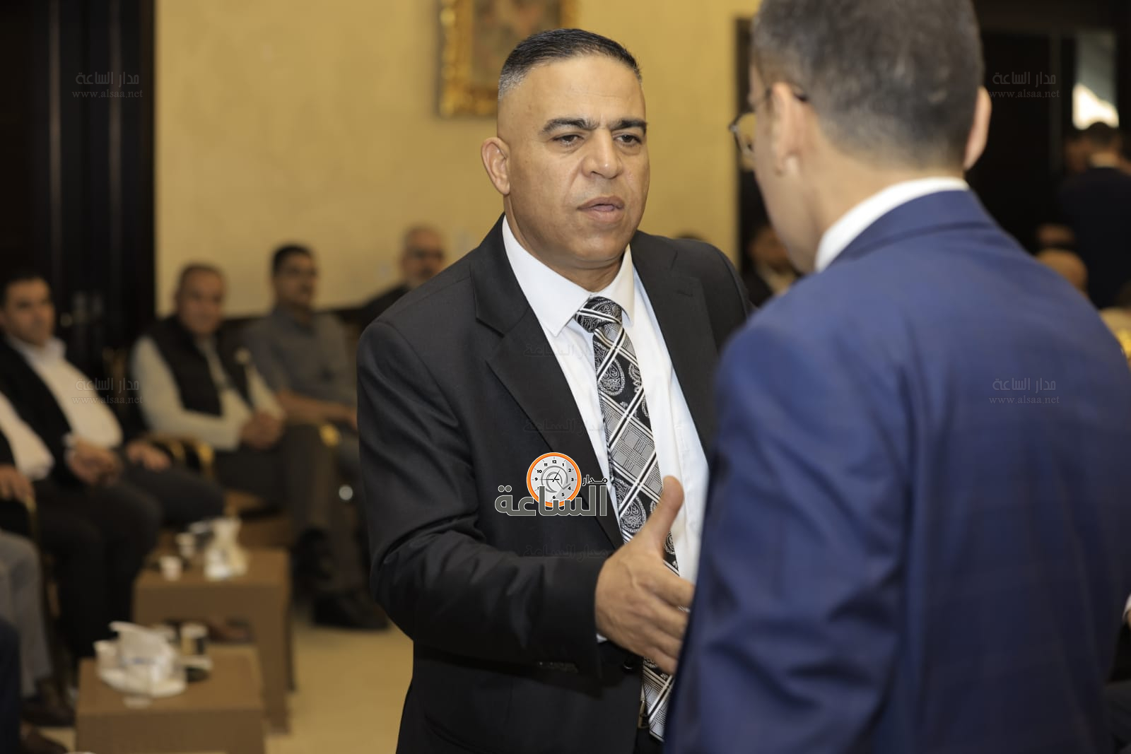 Madar Al-Saa Images 0.22359674846851274