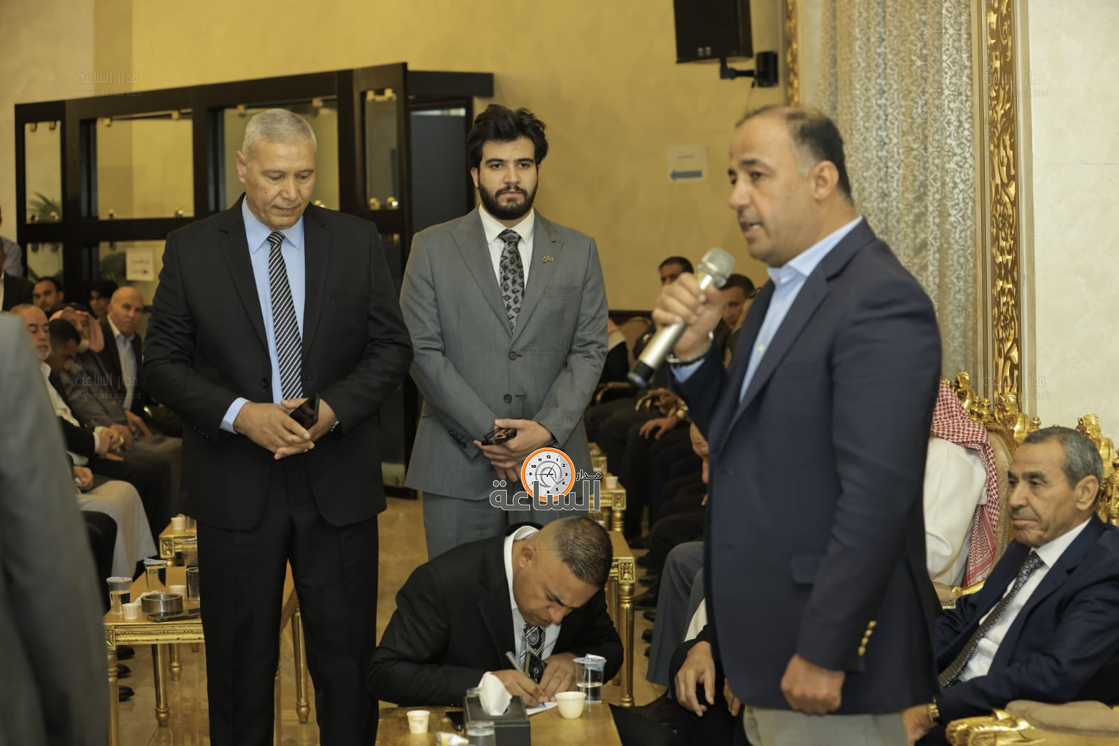 Madar Al-Saa Images 0.2548238303638636