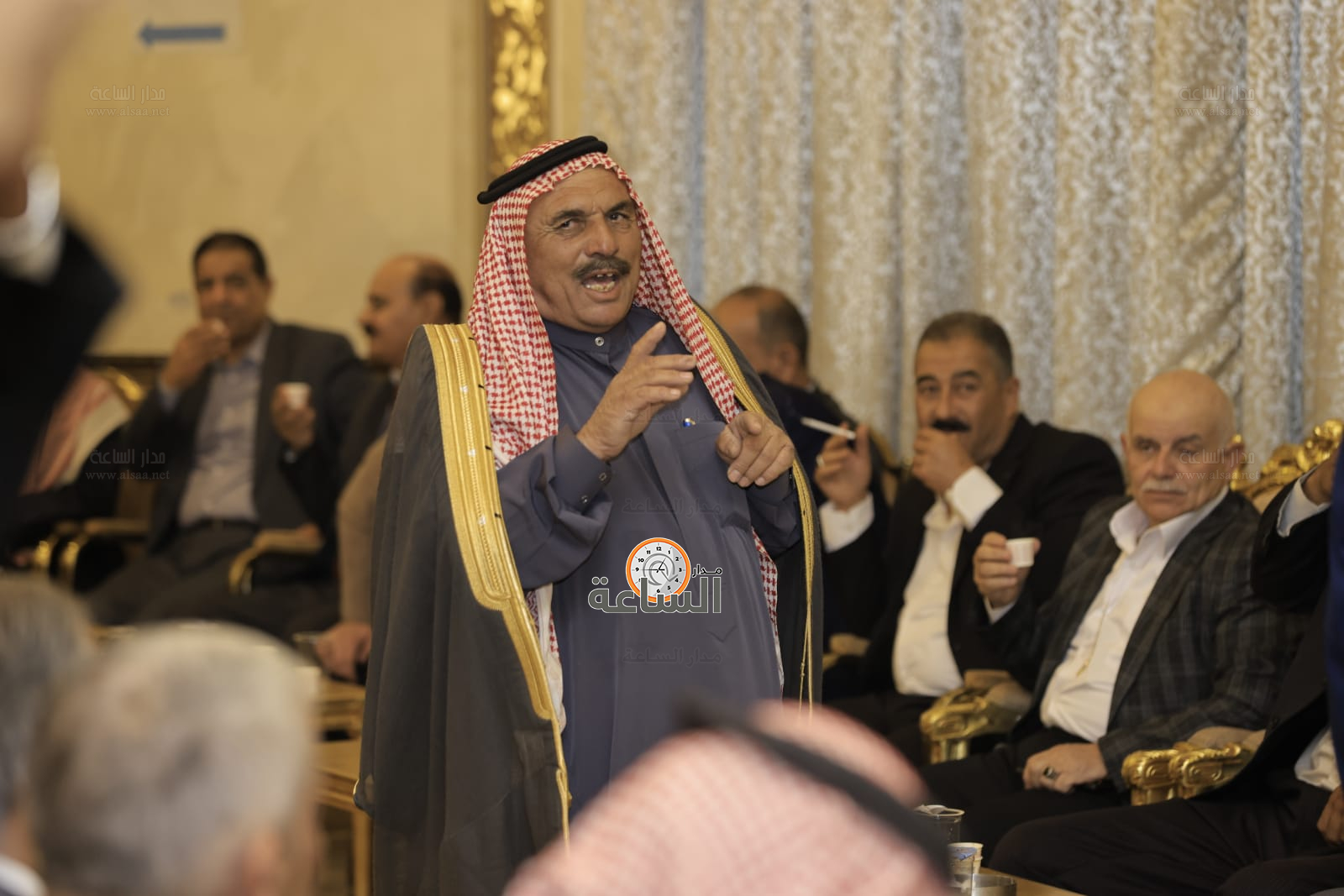 Madar Al-Saa Images 0.09982980434399391