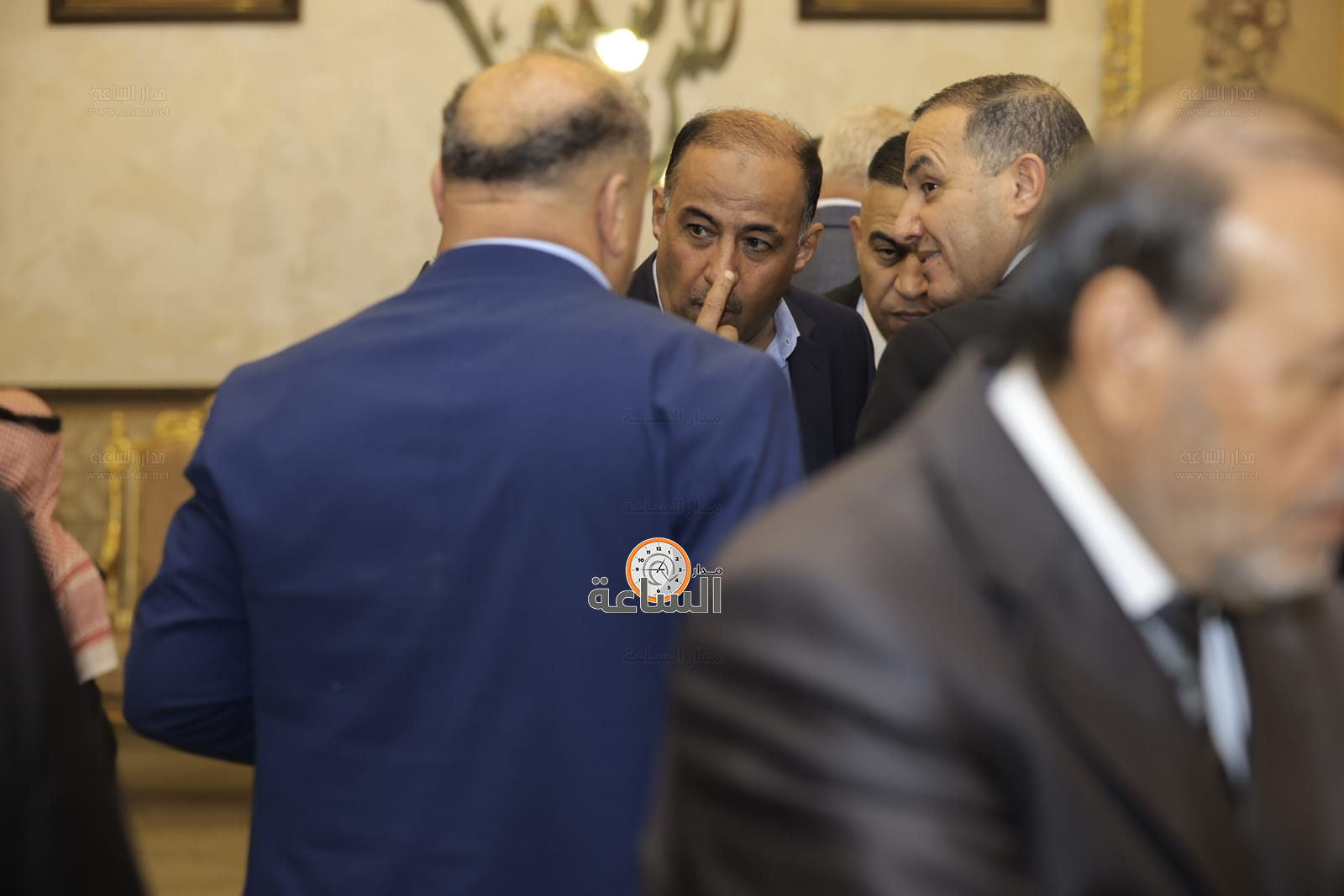 Madar Al-Saa Images 0.5106635531655332