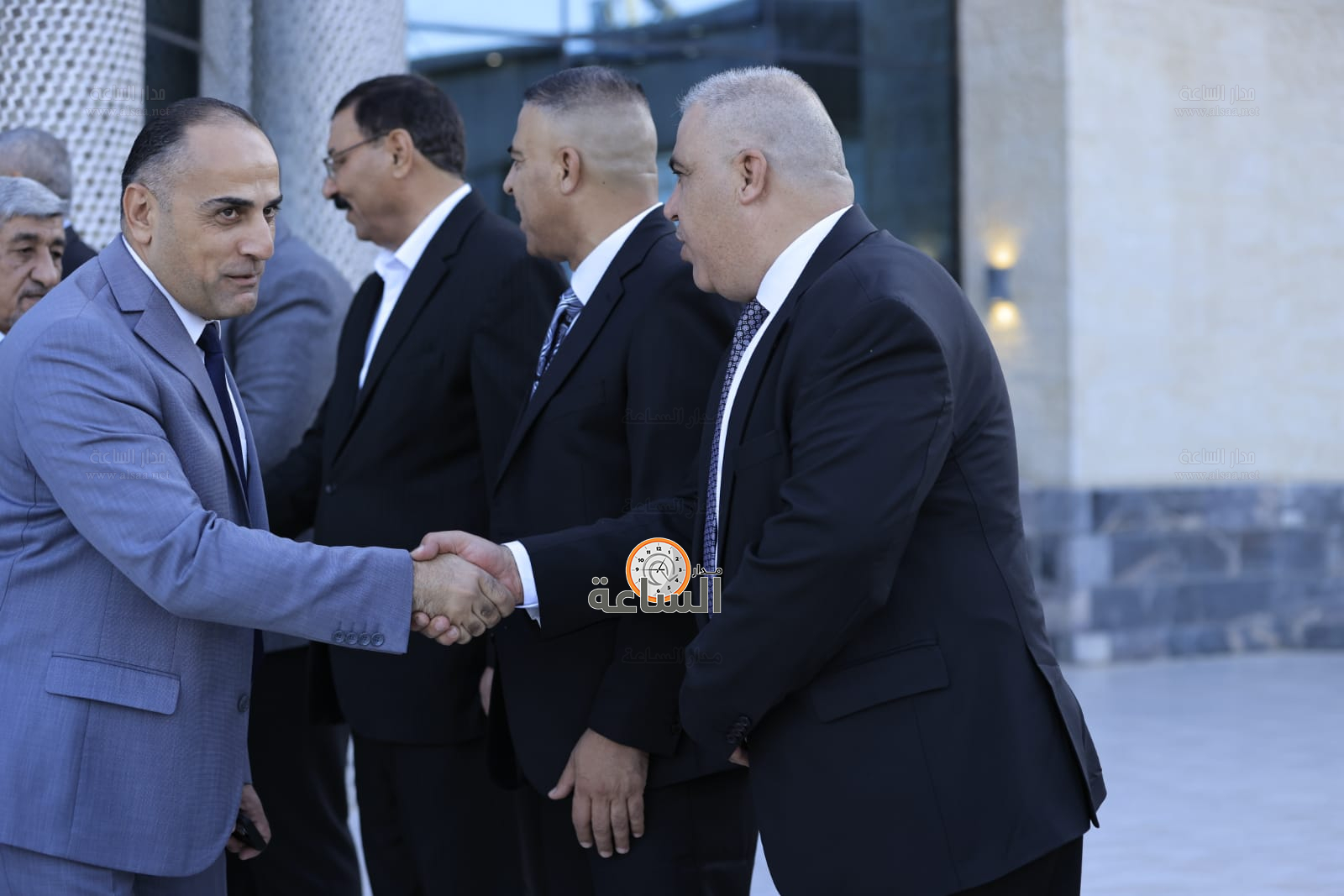 Madar Al-Saa Images 0.04062433054824044