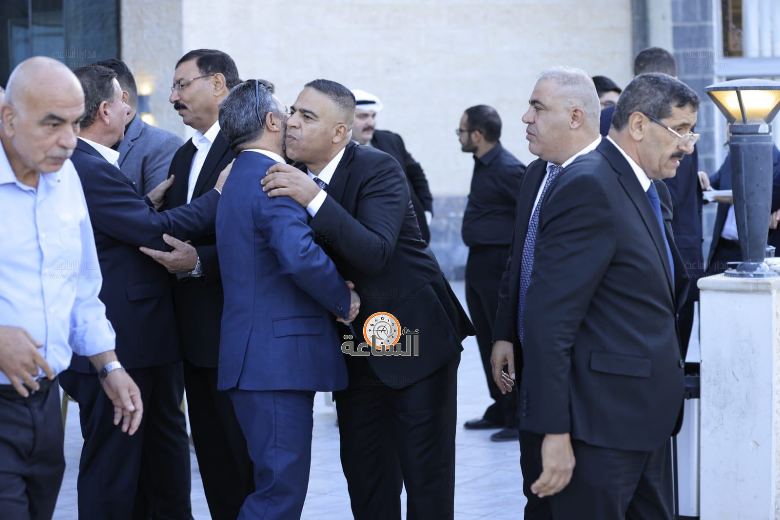 Madar Al-Saa Images 0.5772325357008609