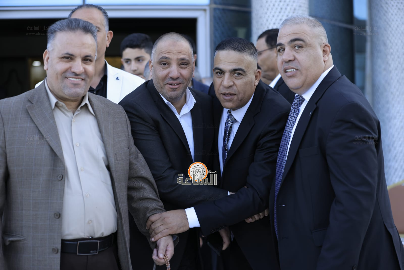 Madar Al-Saa Images 0.7244139523815312