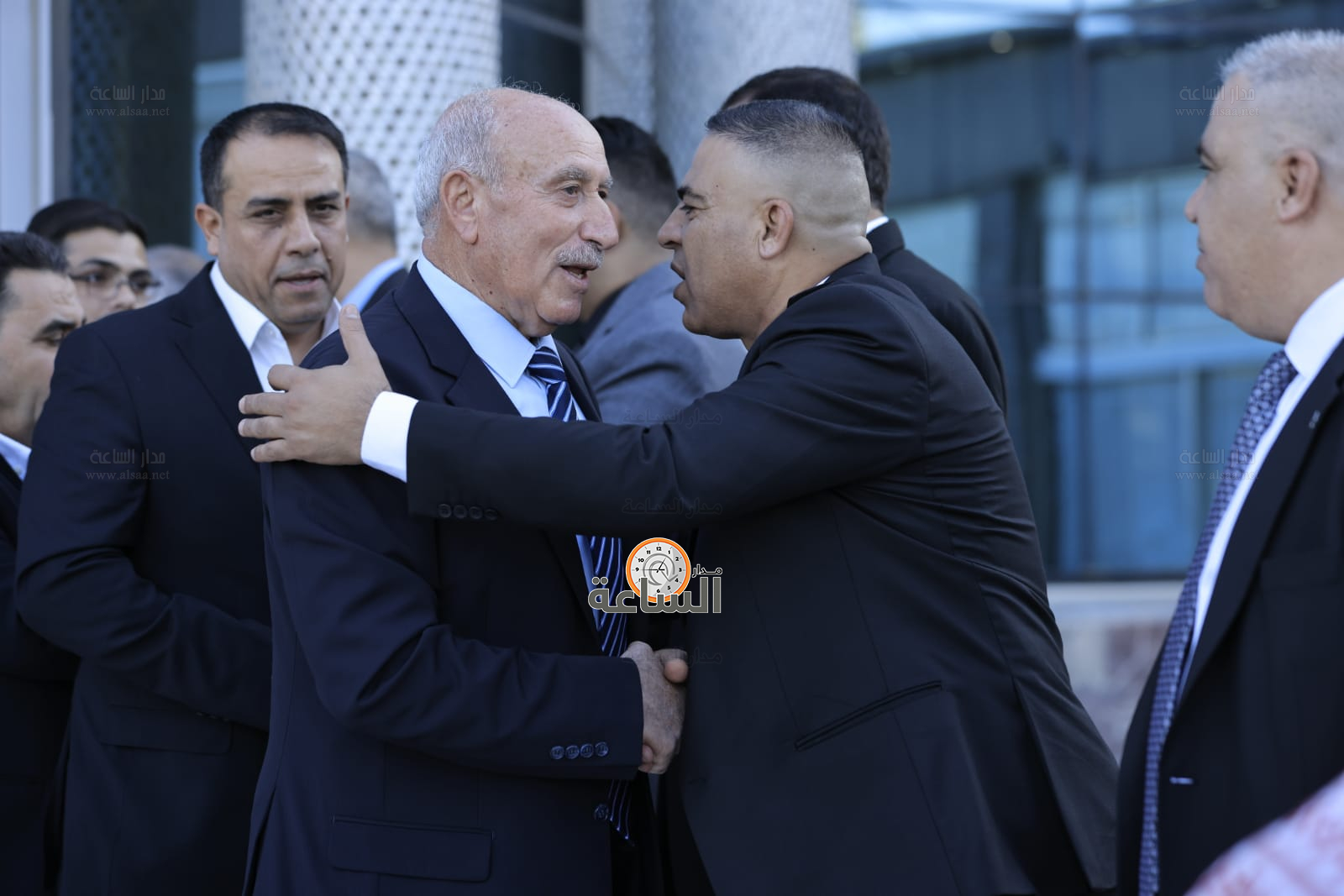 Madar Al-Saa Images 0.7496521071963306