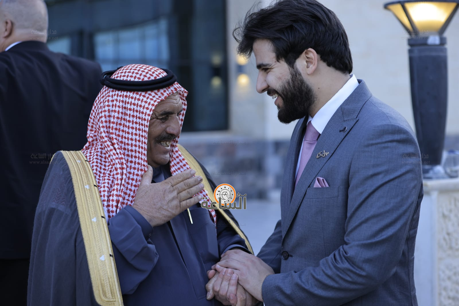 Madar Al-Saa Images 0.7080549332442387