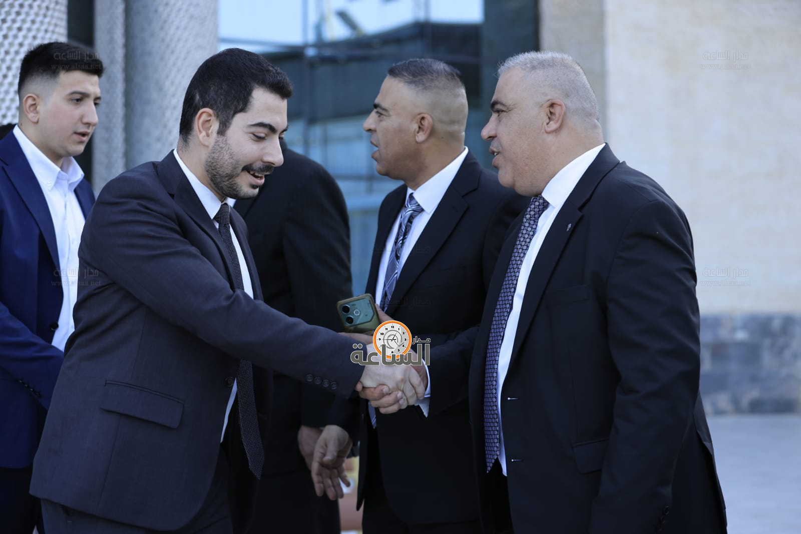 Madar Al-Saa Images 0.2156068546572596