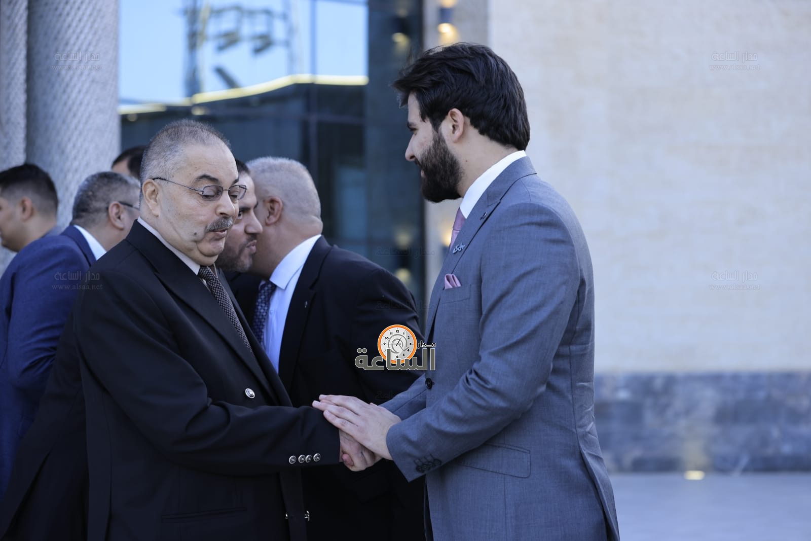 Madar Al-Saa Images 0.6179997327239387