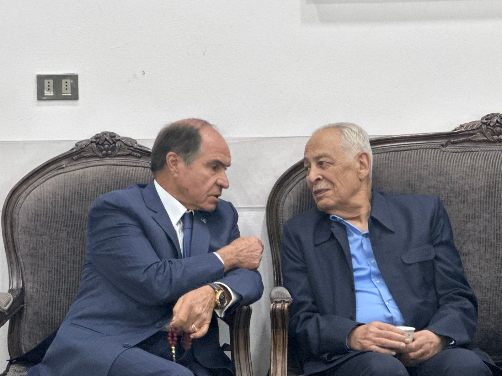 Madar Al-Saa Images 0.9105724757315018