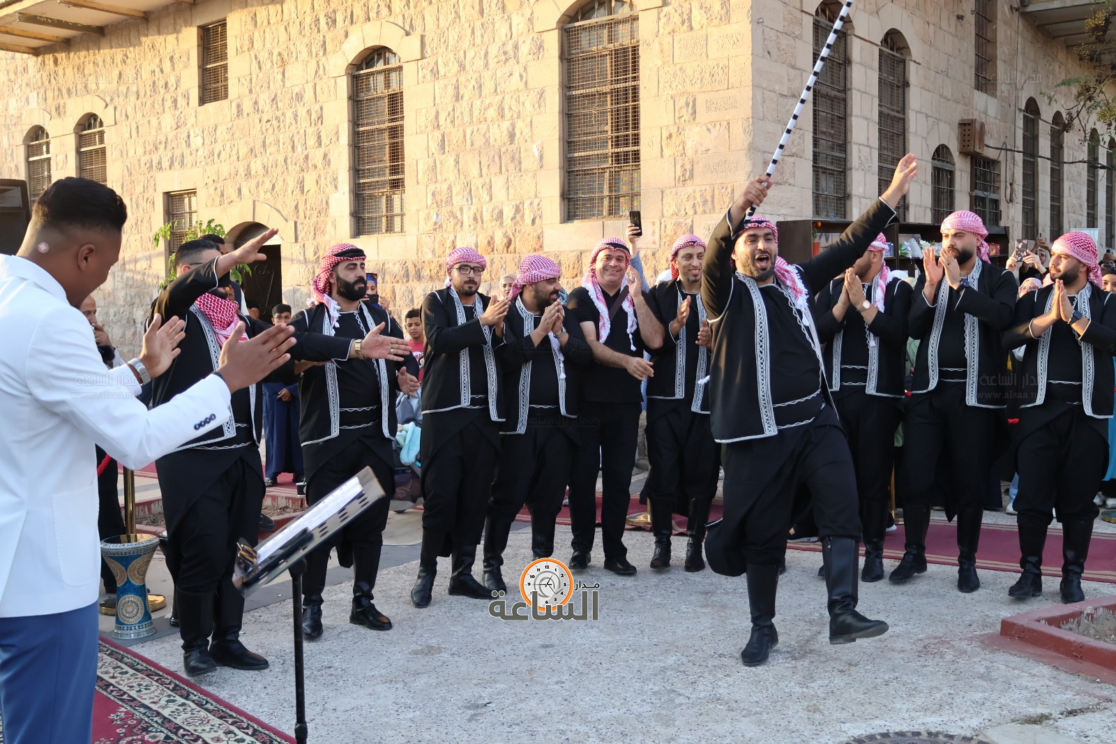 Madar Al-Saa Images 0.7482610154829754