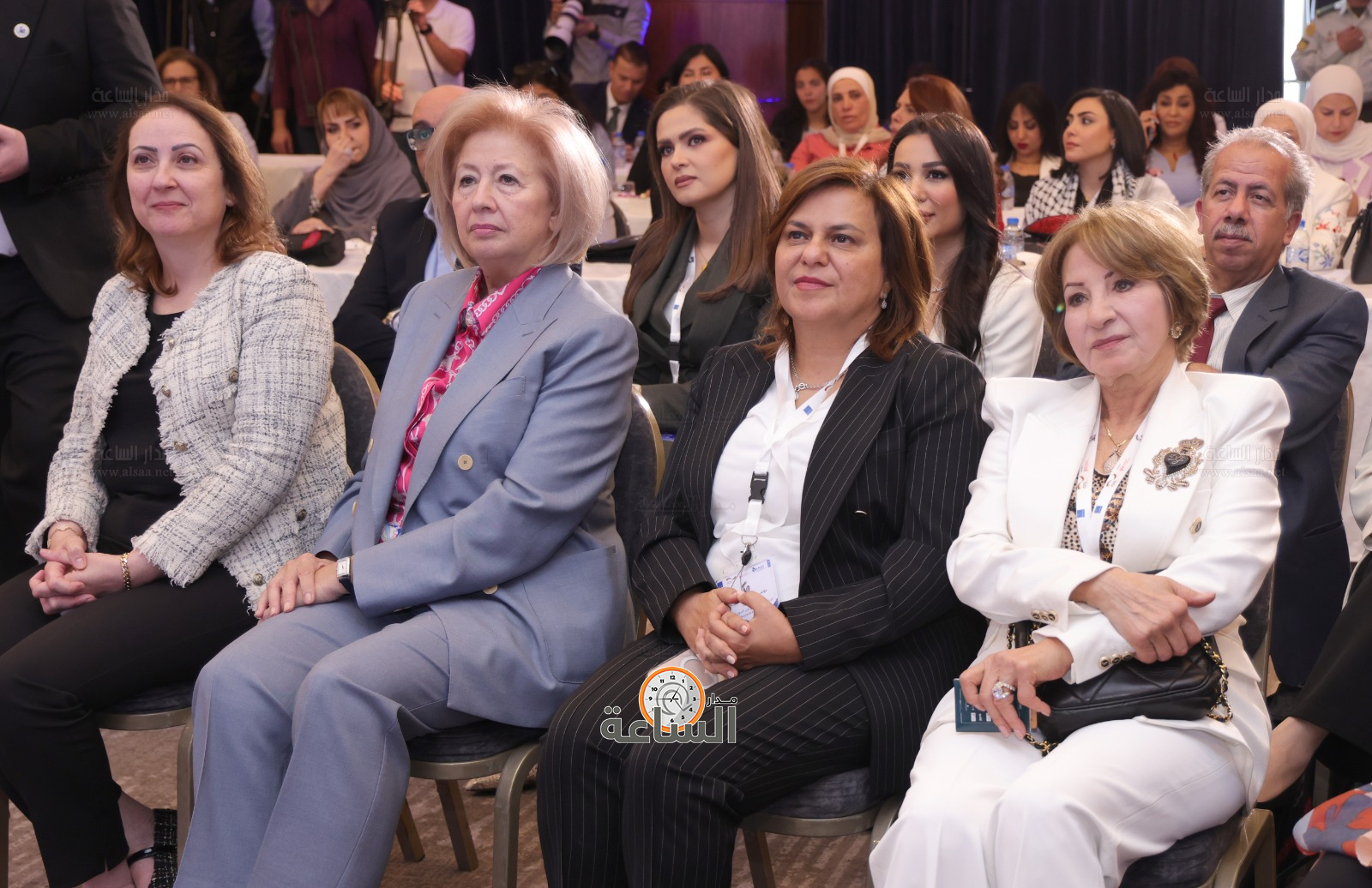 Madar Al-Saa Images 0.3689480389120834