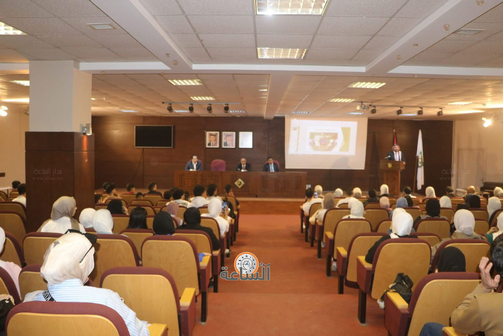 Madar Al-Saa Images 0.5148404815288843