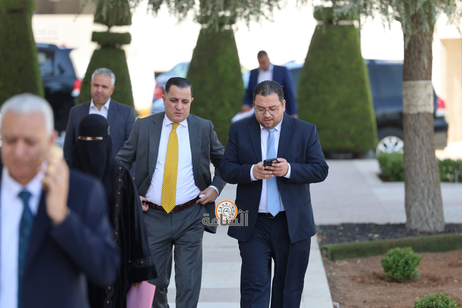 Madar Al-Saa Images 0.0421957774245556