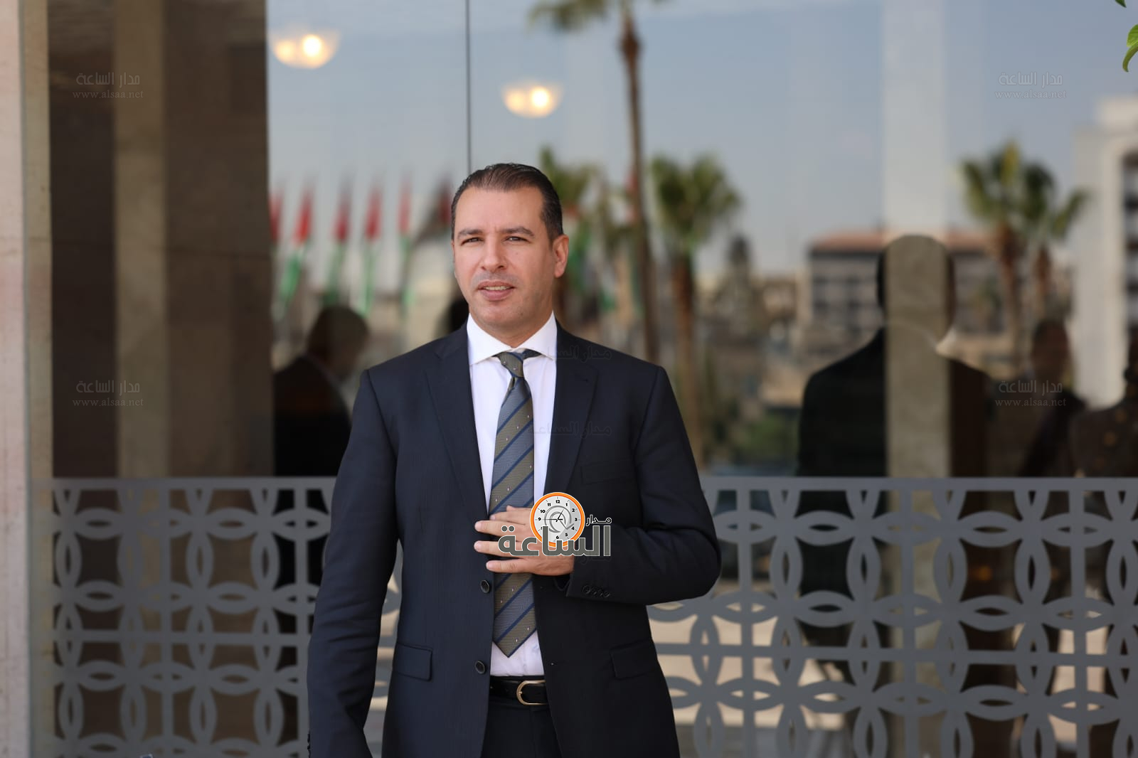 Madar Al-Saa Images 0.4347339983777332