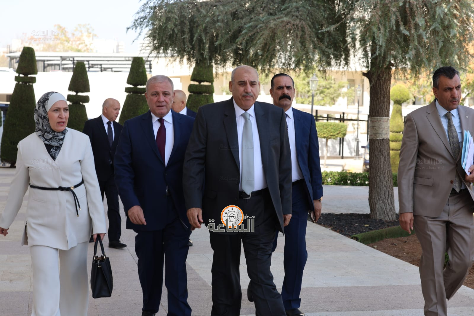 Madar Al-Saa Images 0.08407326159902673