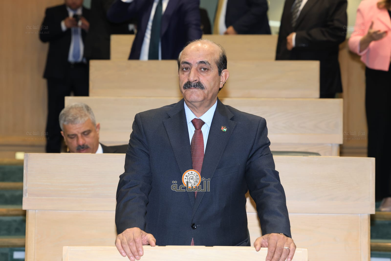 Madar Al-Saa Images 0.5186036940390566