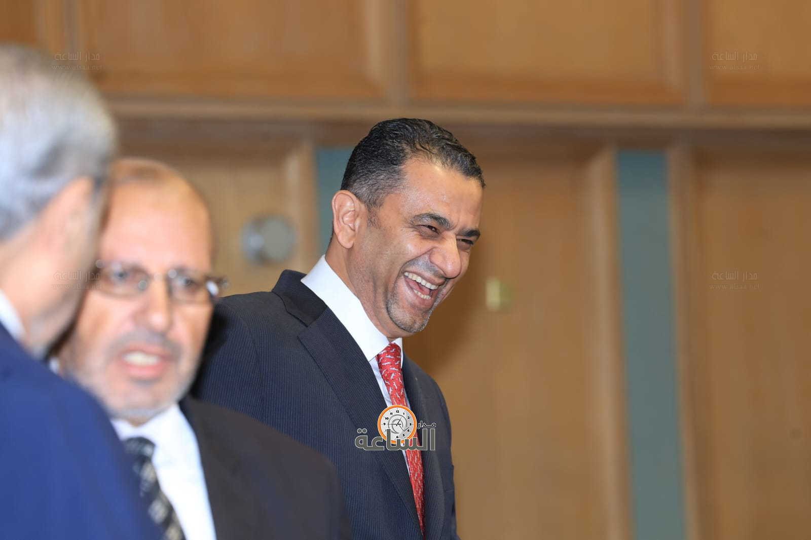 Madar Al-Saa Images 0.9579240390903173