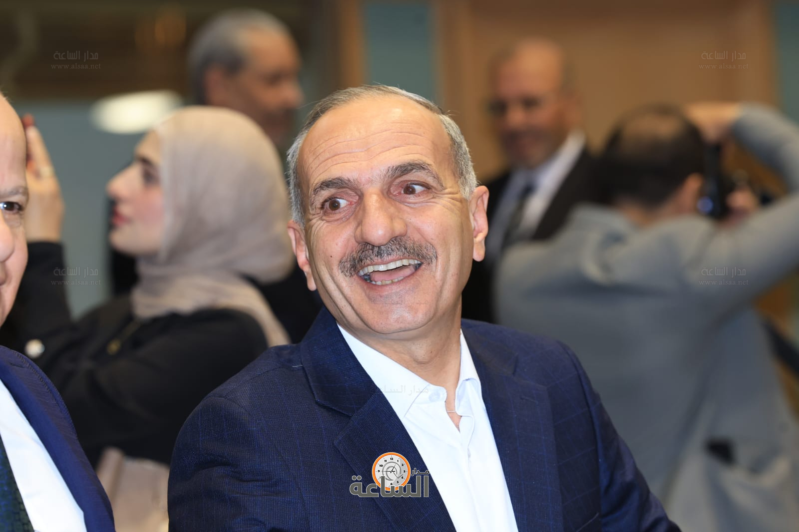 Madar Al-Saa Images 0.11425660990632236