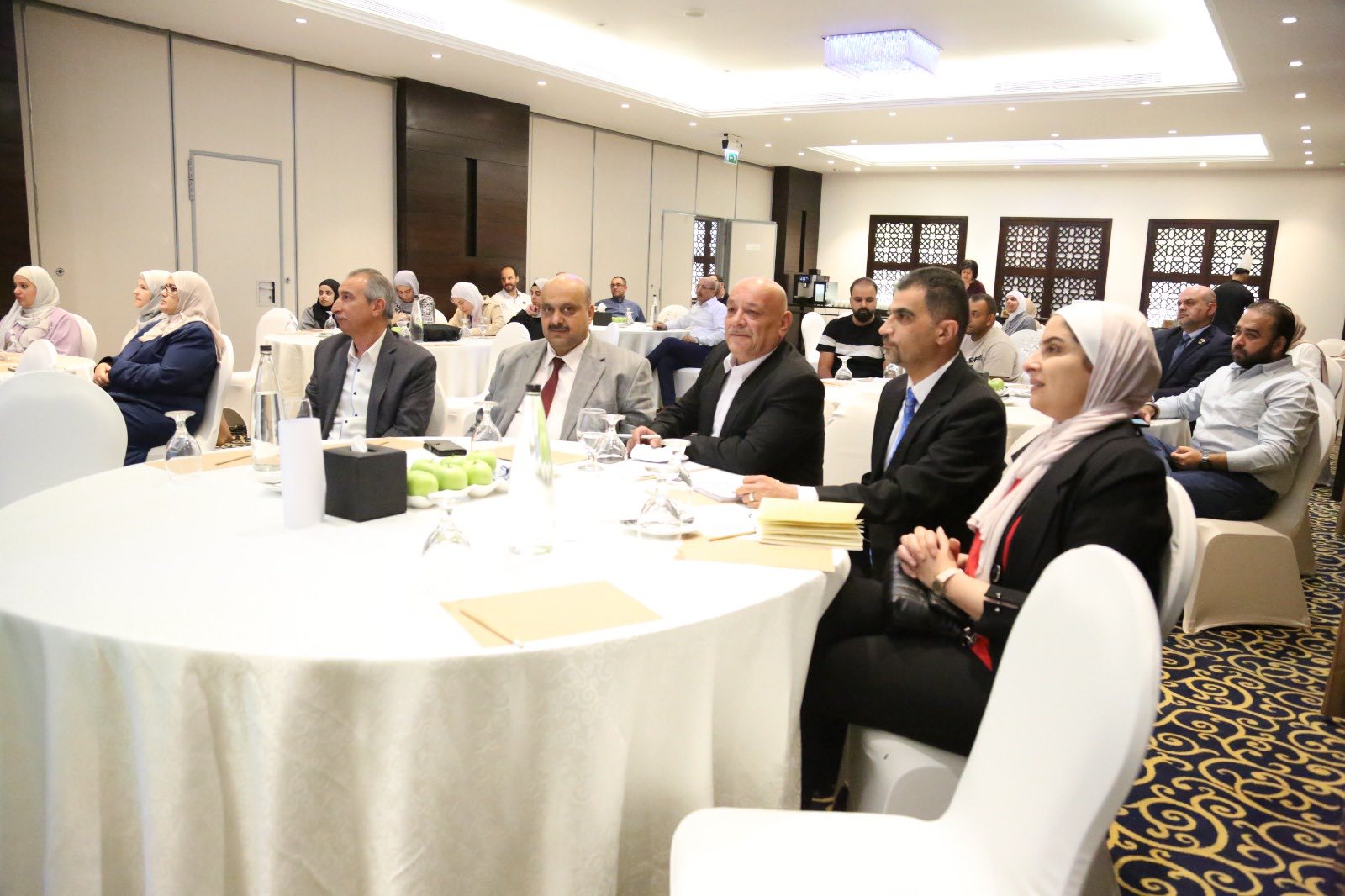 Madar Al-Saa Images 0.3916748101395754