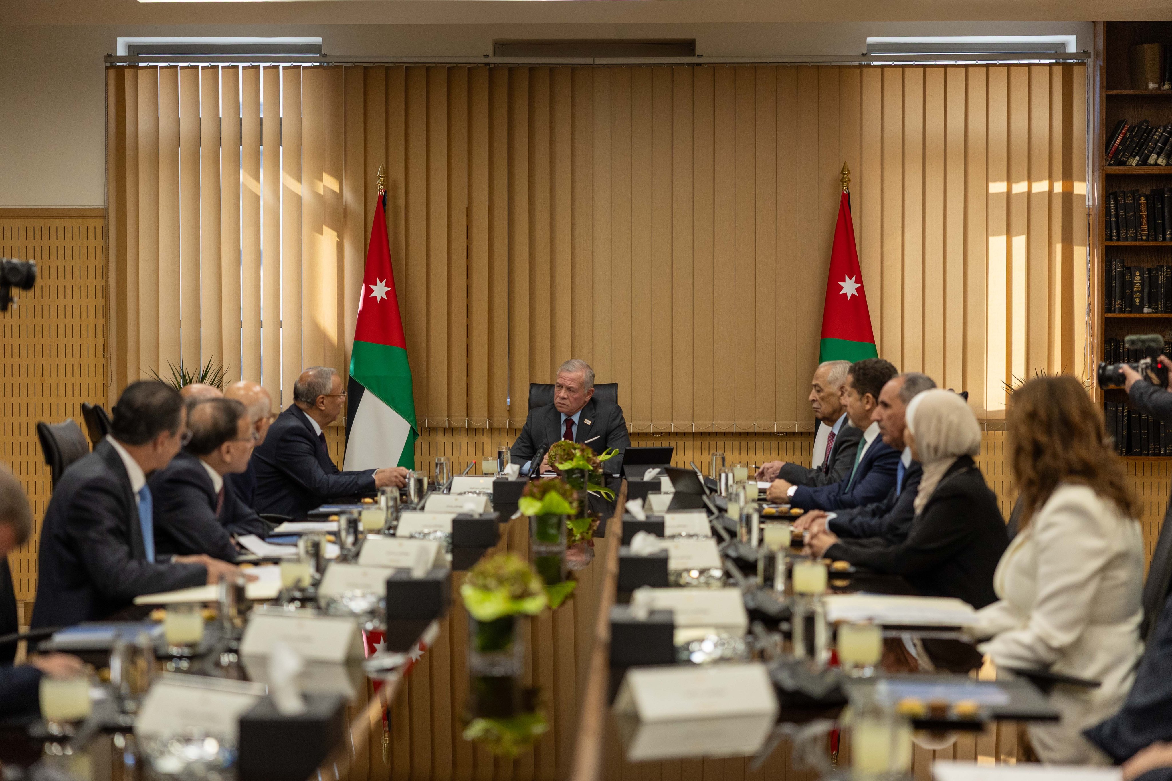 Madar Al-Saa Images 0.61568503732274