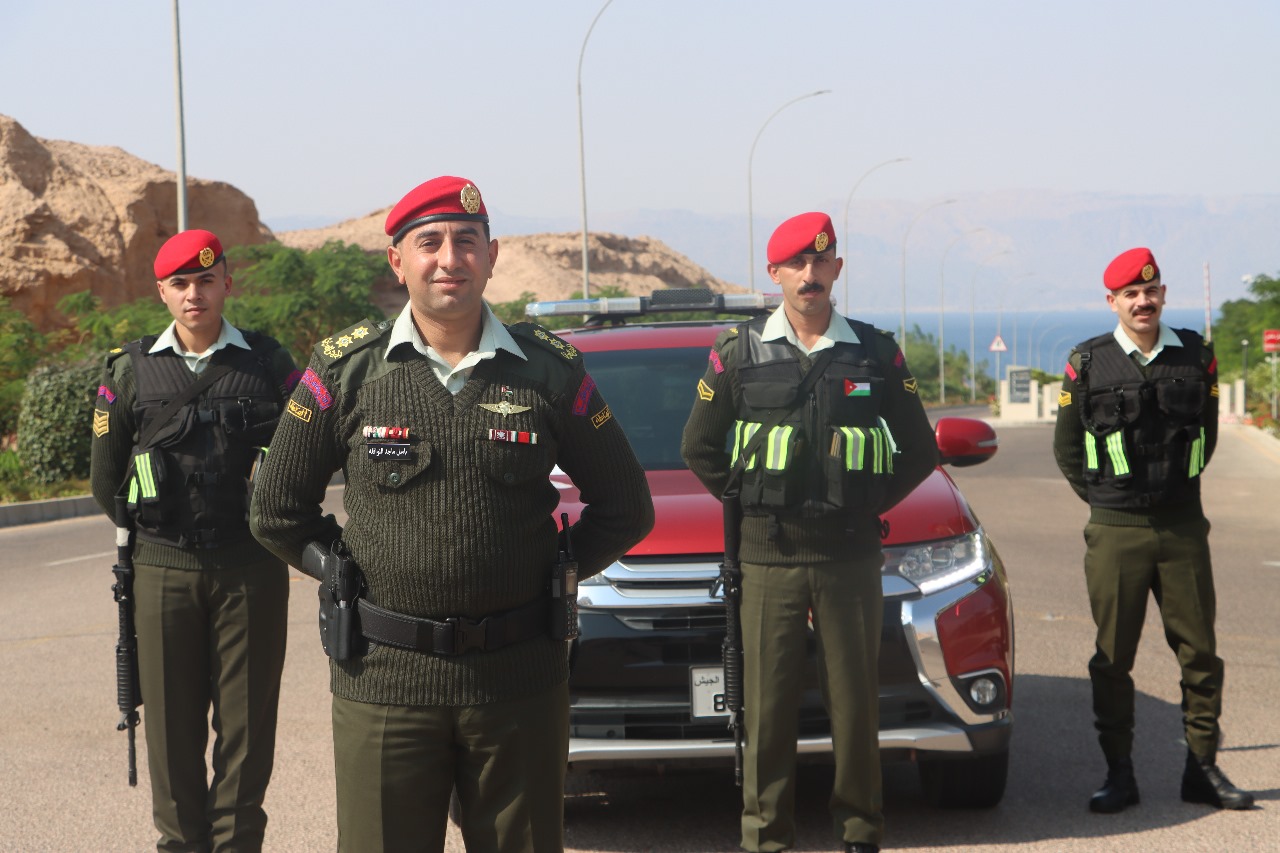 Madar Al-Saa Images 0.7700494177581185