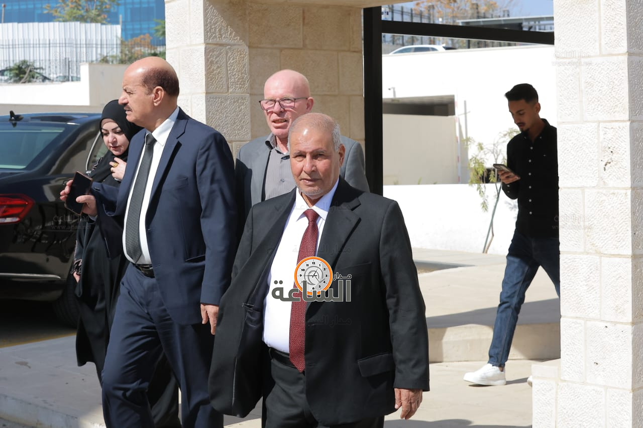 Madar Al-Saa Images 0.7595000606452633