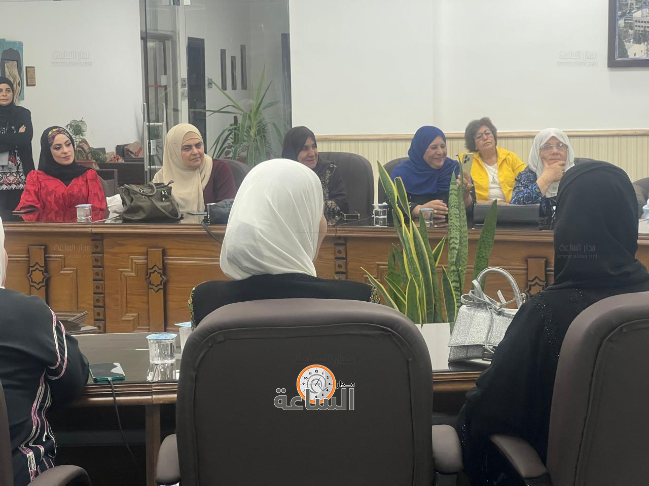 Madar Al-Saa Images 0.3028703639935024