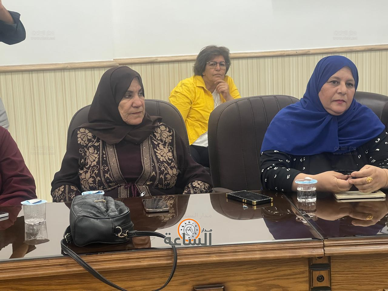 Madar Al-Saa Images 0.10034594621032777