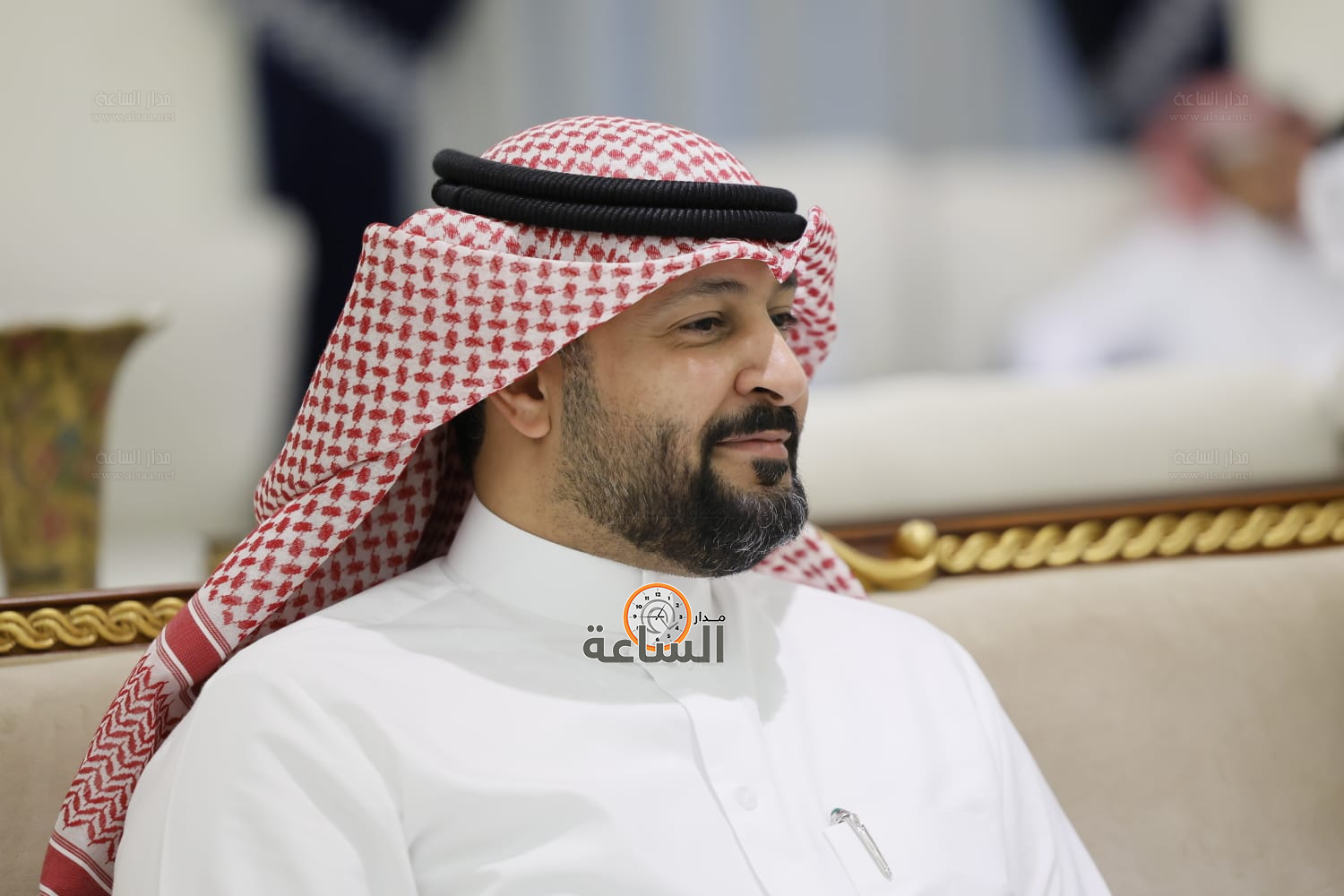 Madar Al-Saa Images 0.8839862532719761