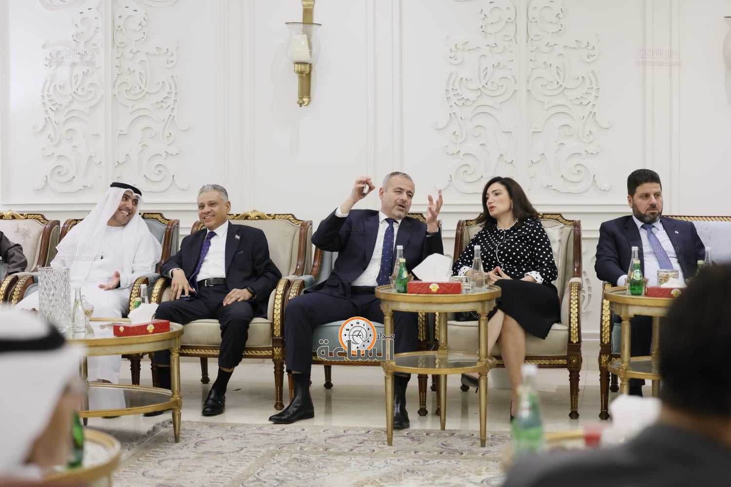 Madar Al-Saa Images 0.7269074654178542