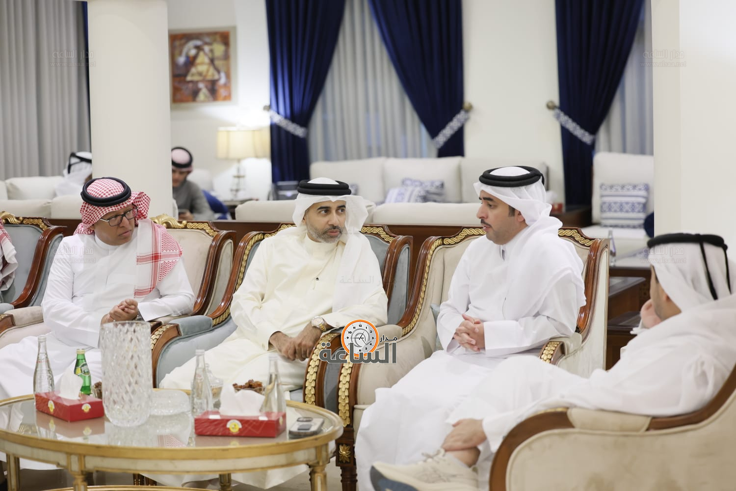 Madar Al-Saa Images 0.06827885814996071