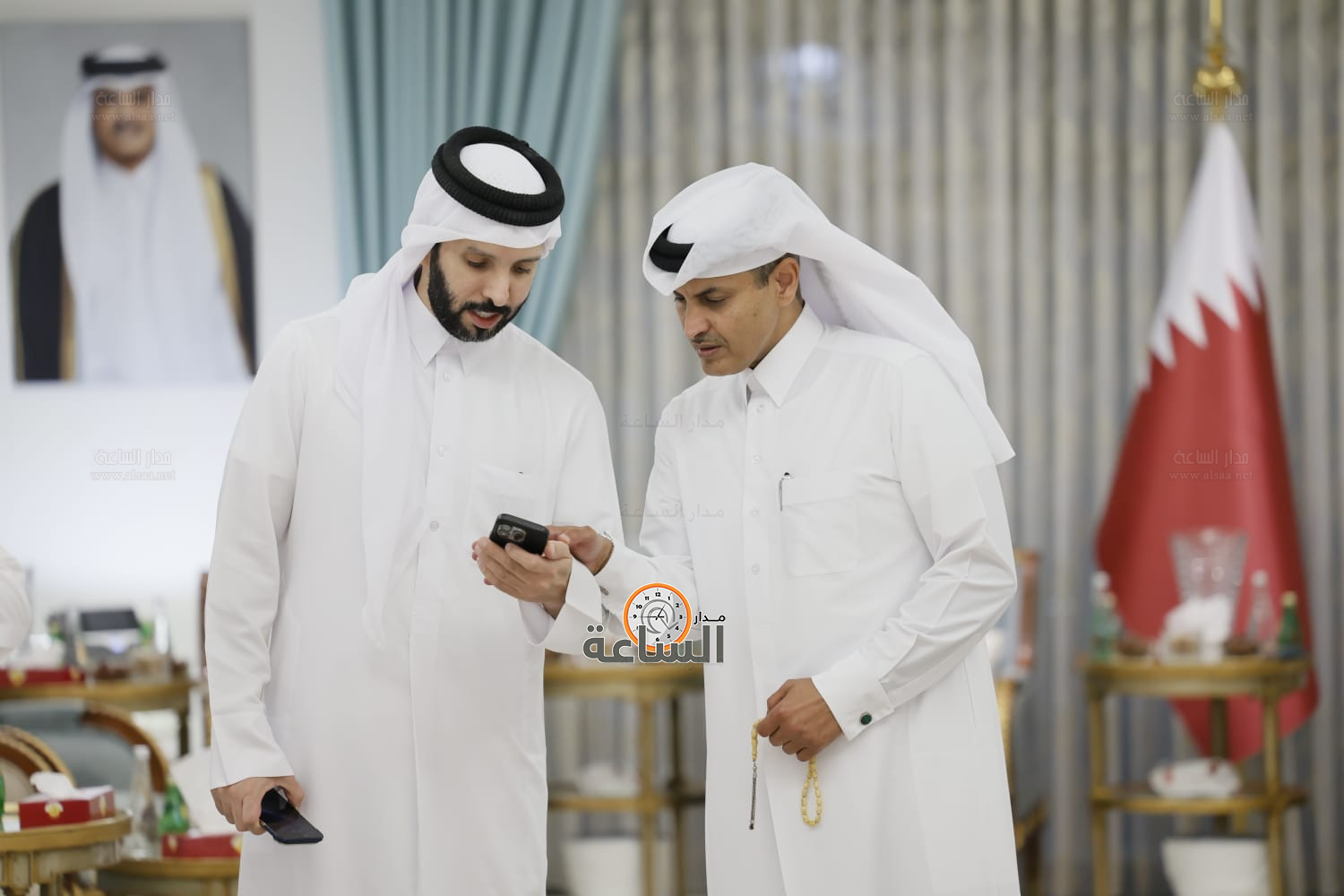 Madar Al-Saa Images 0.570100514893782