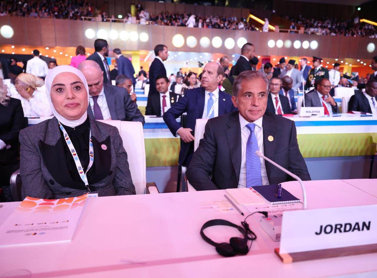 Madar Al-Saa Images 0.03516847204370721