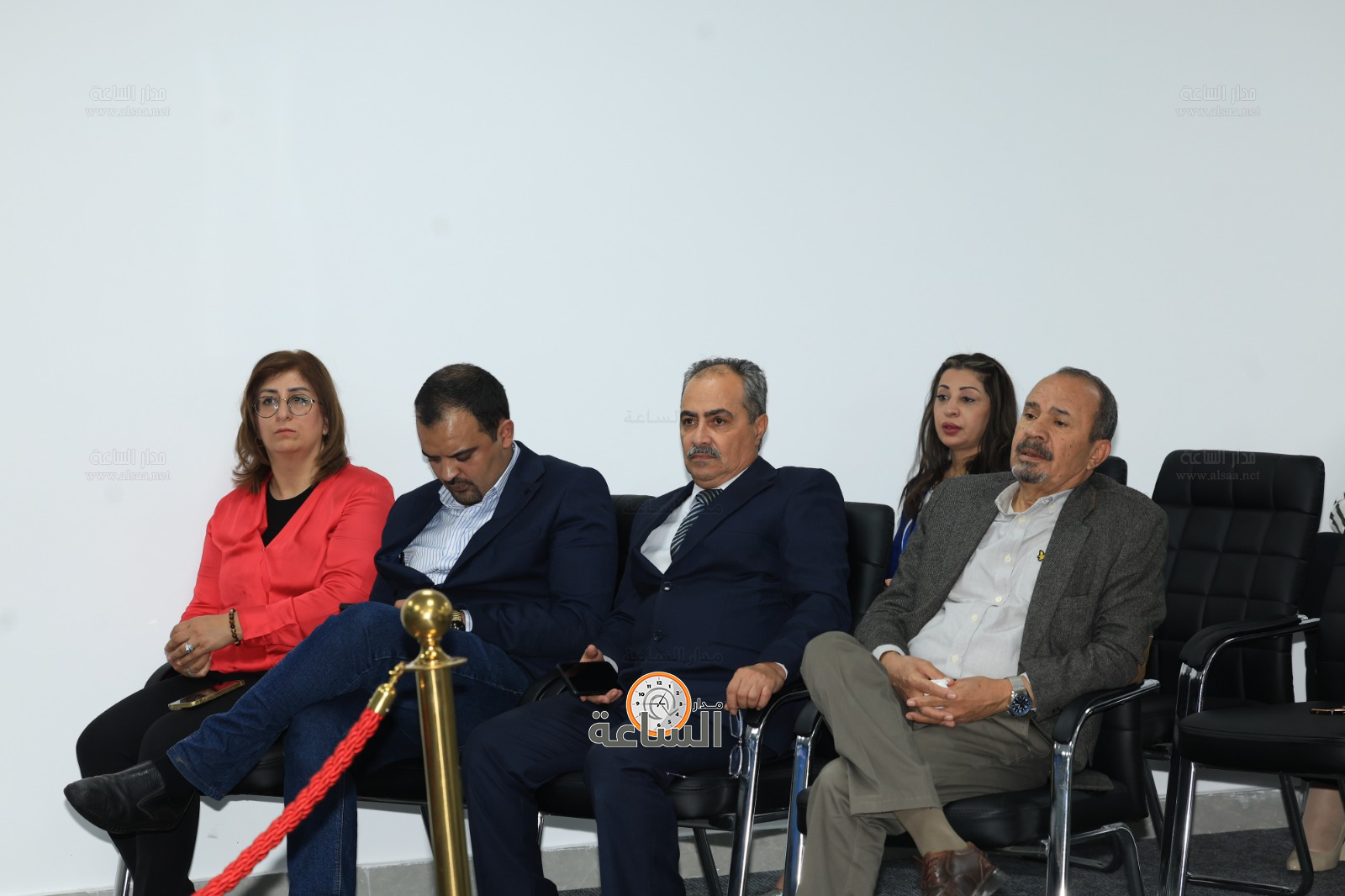 Madar Al-Saa Images 0.44135328500368887