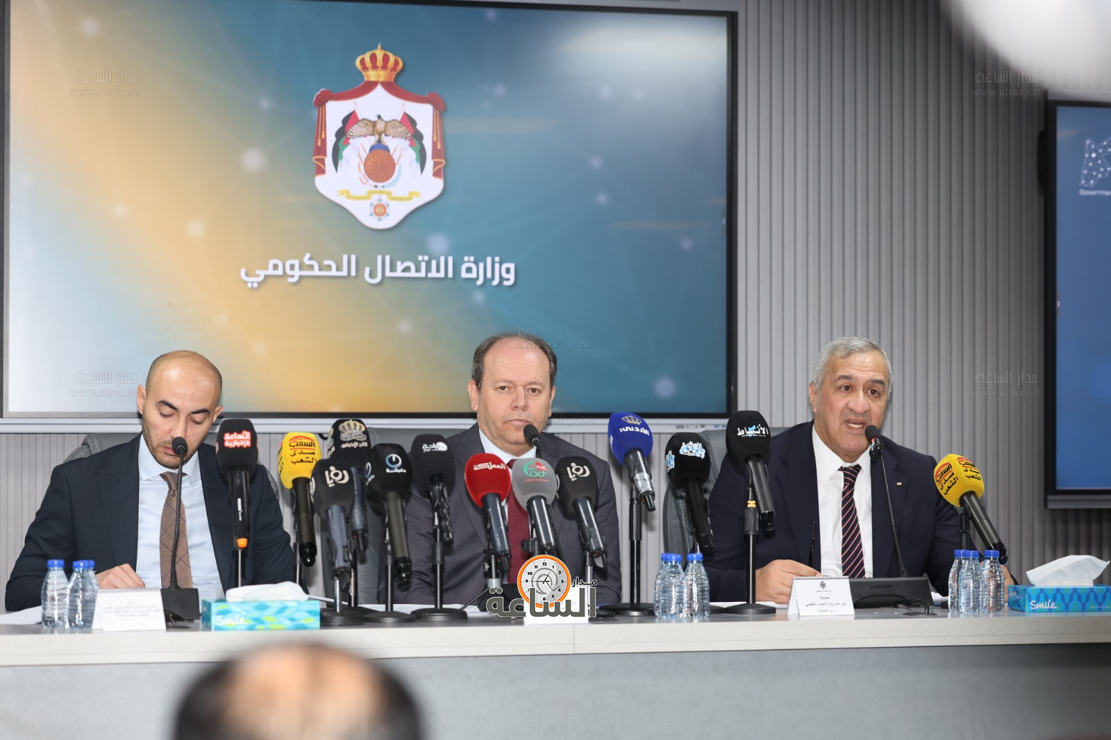 Madar Al-Saa Images 0.4906527049072116