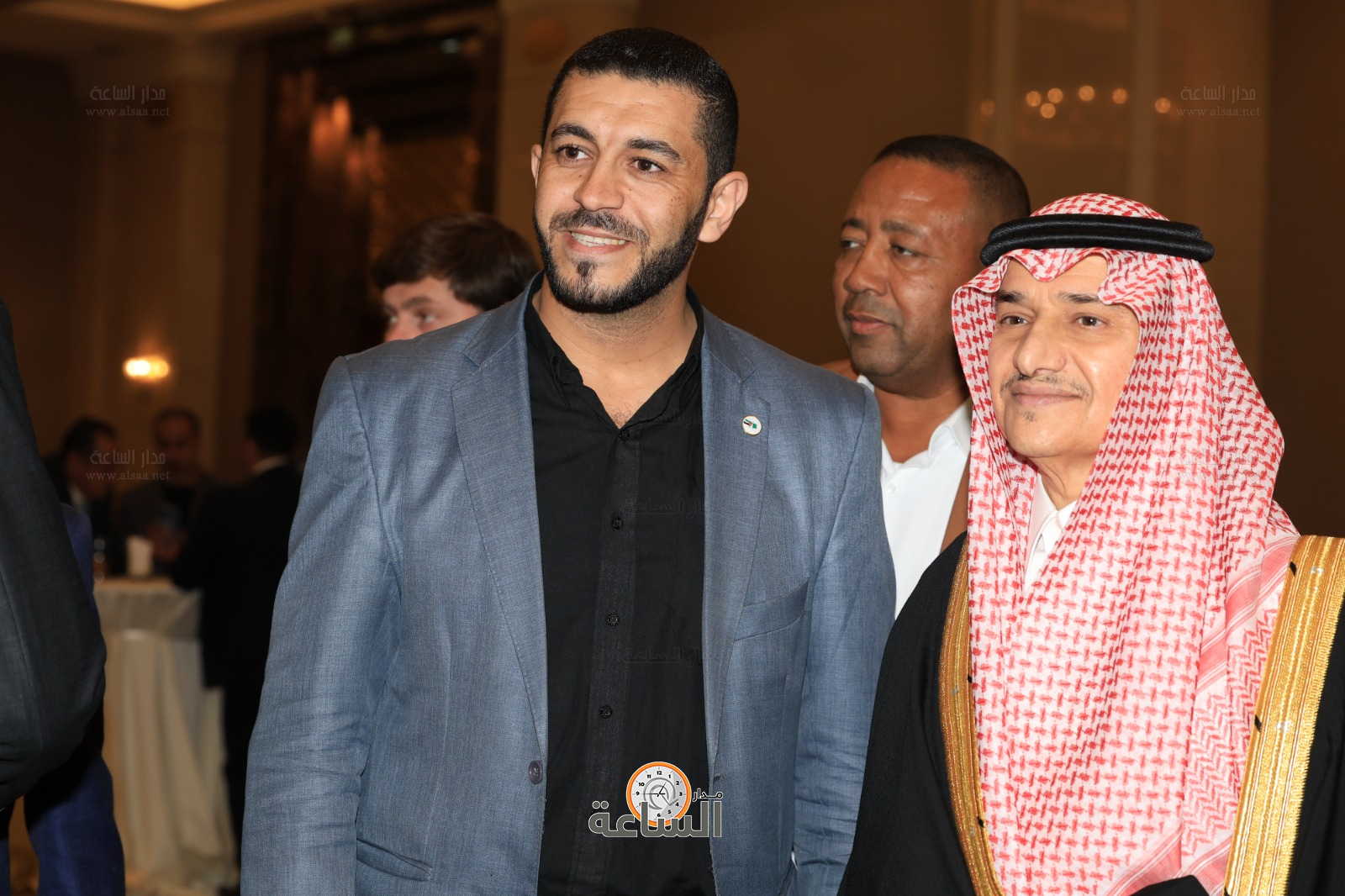 Madar Al-Saa Images 0.29405944738357226