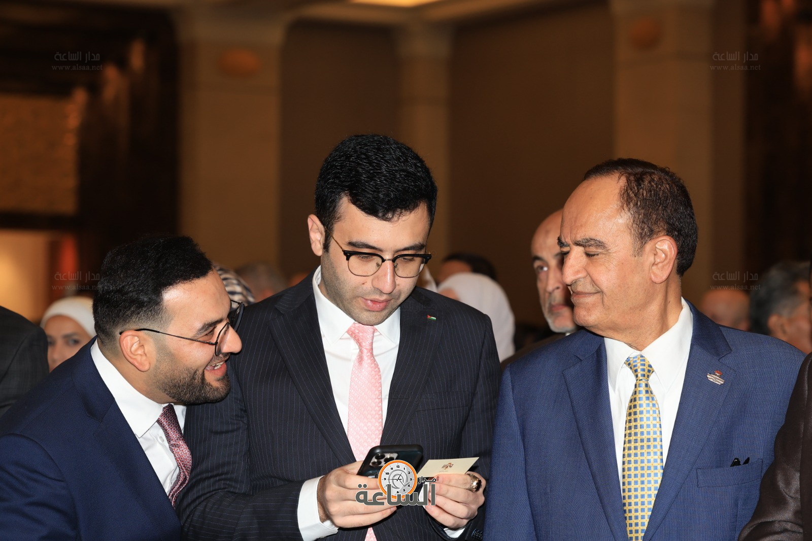 Madar Al-Saa Images 0.9511956421829663