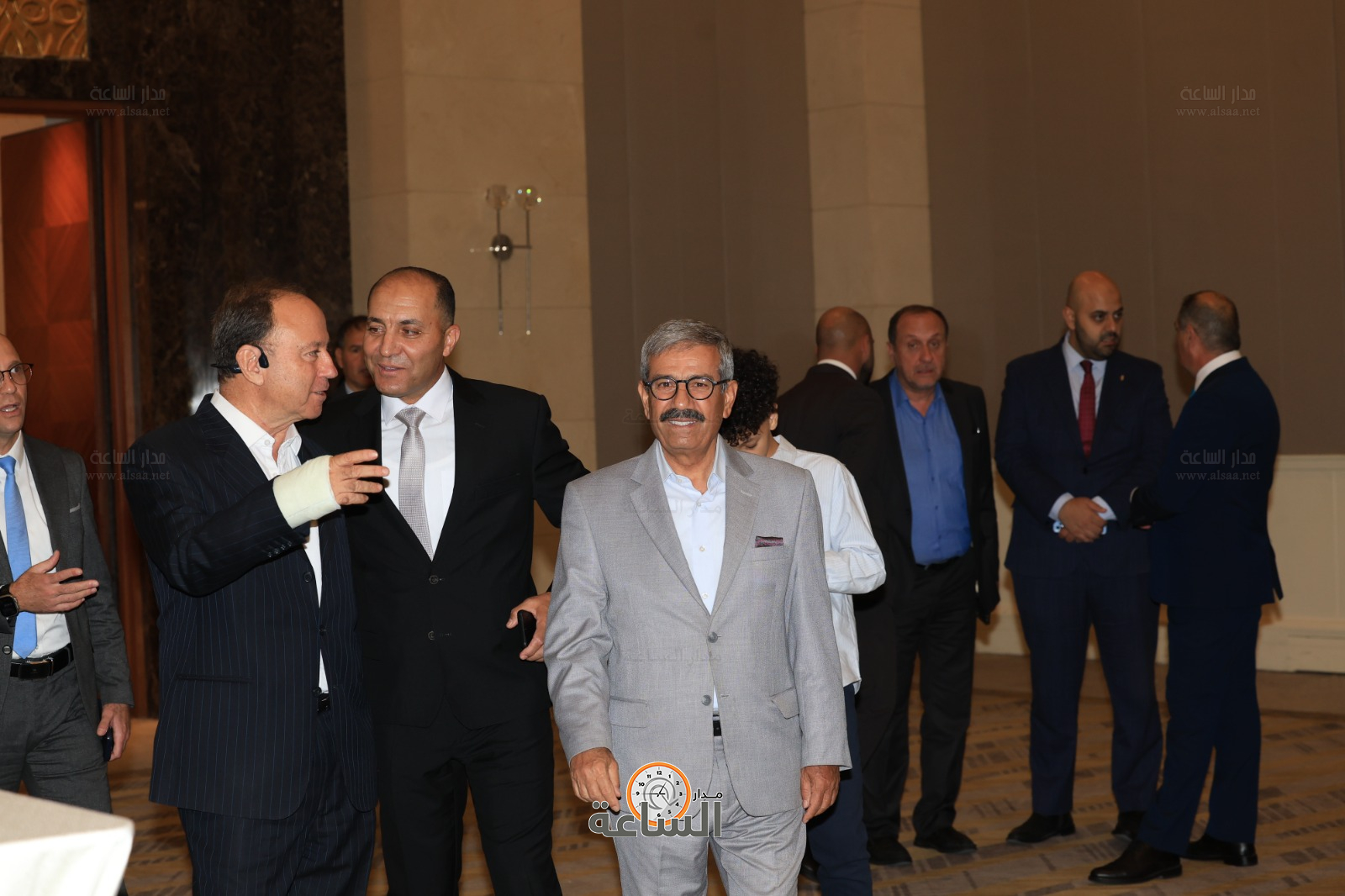 Madar Al-Saa Images 0.16303964341545152