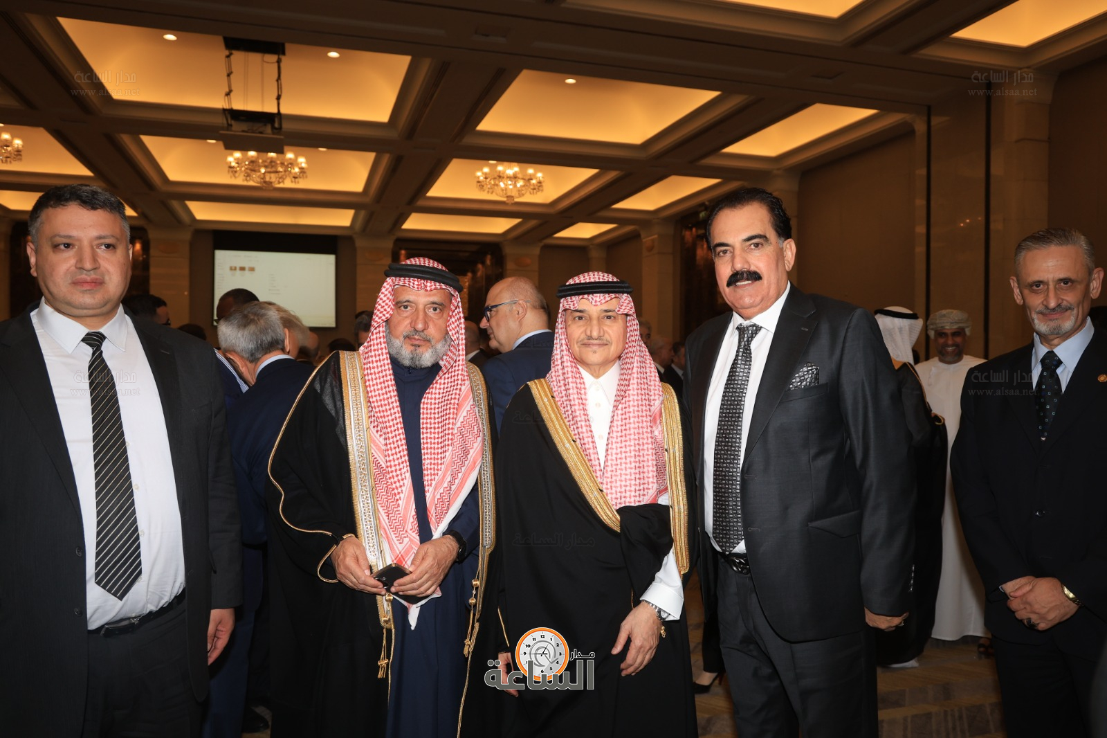 Madar Al-Saa Images 0.5863918702377835