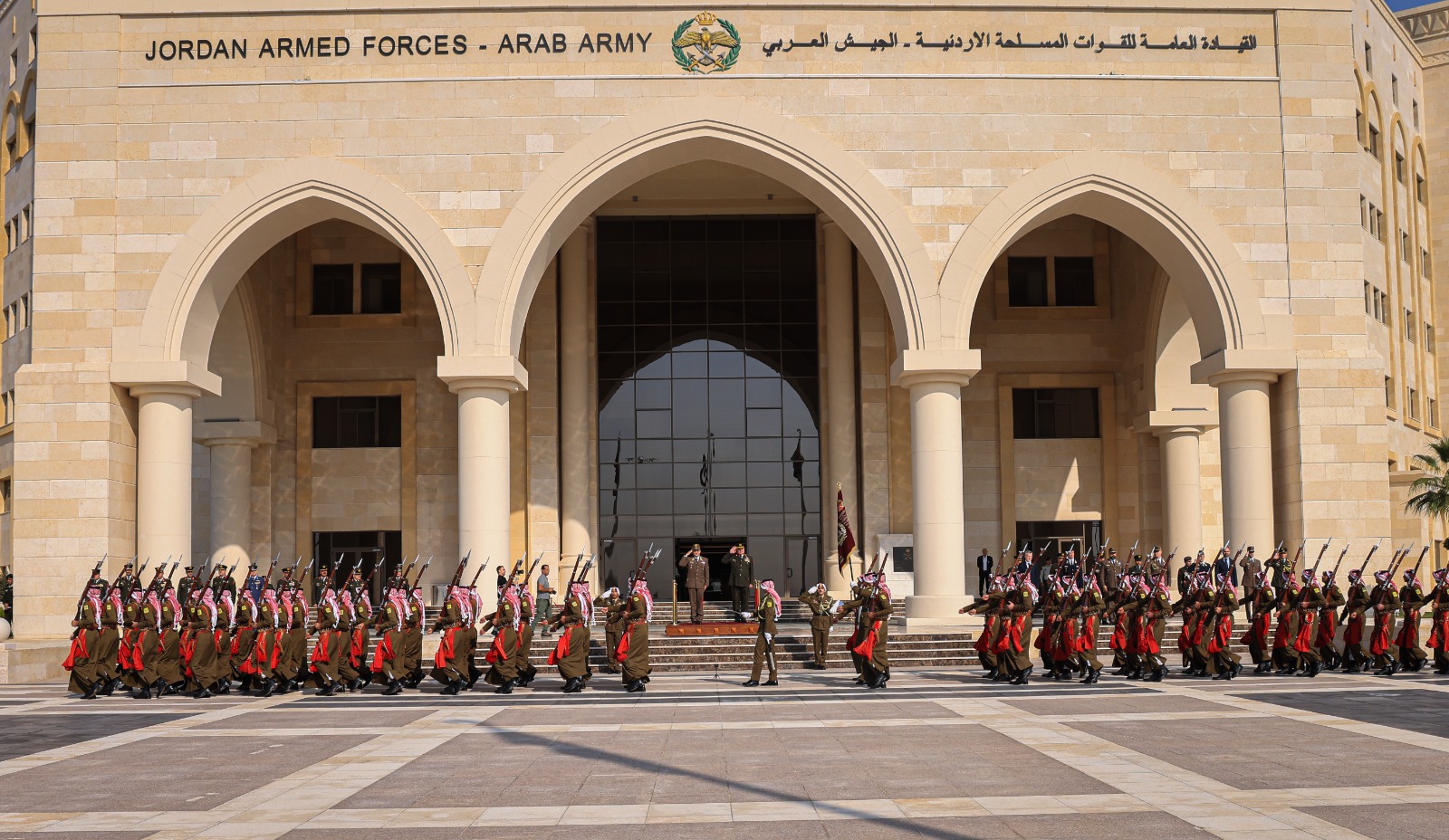 Madar Al-Saa Images 0.31694015156712807