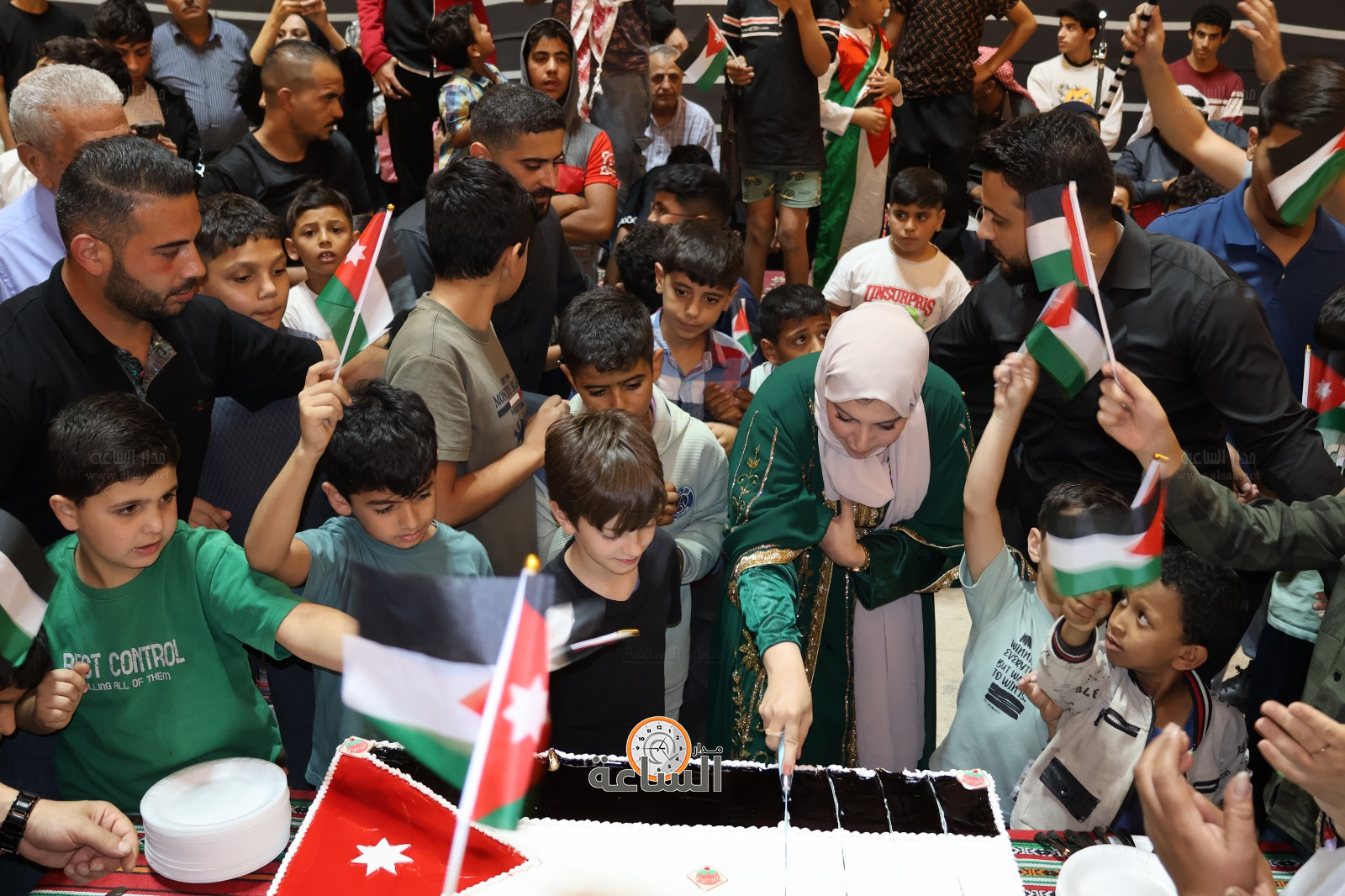 Madar Al-Saa Images 0.8866840171450612