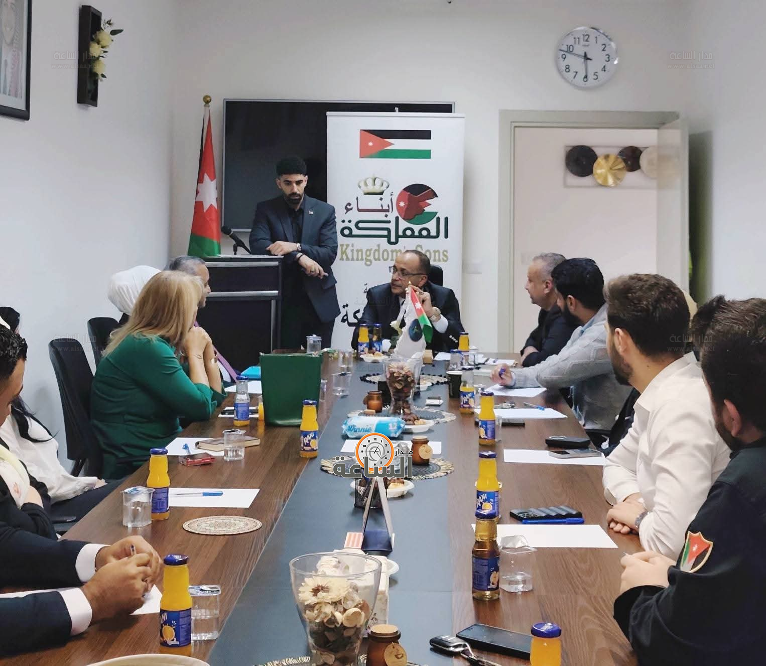 Madar Al-Saa Images 0.8800607583140687