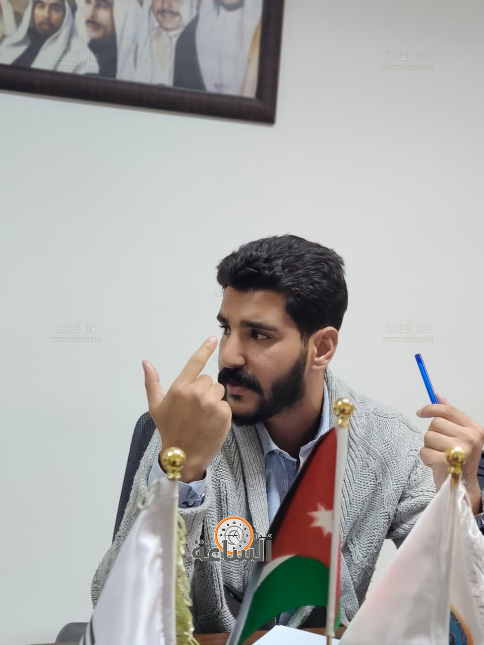 Madar Al-Saa Images 0.5727412522344136