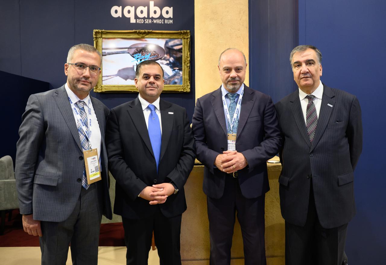 Madar Al-Saa Images 0.8162836780358993