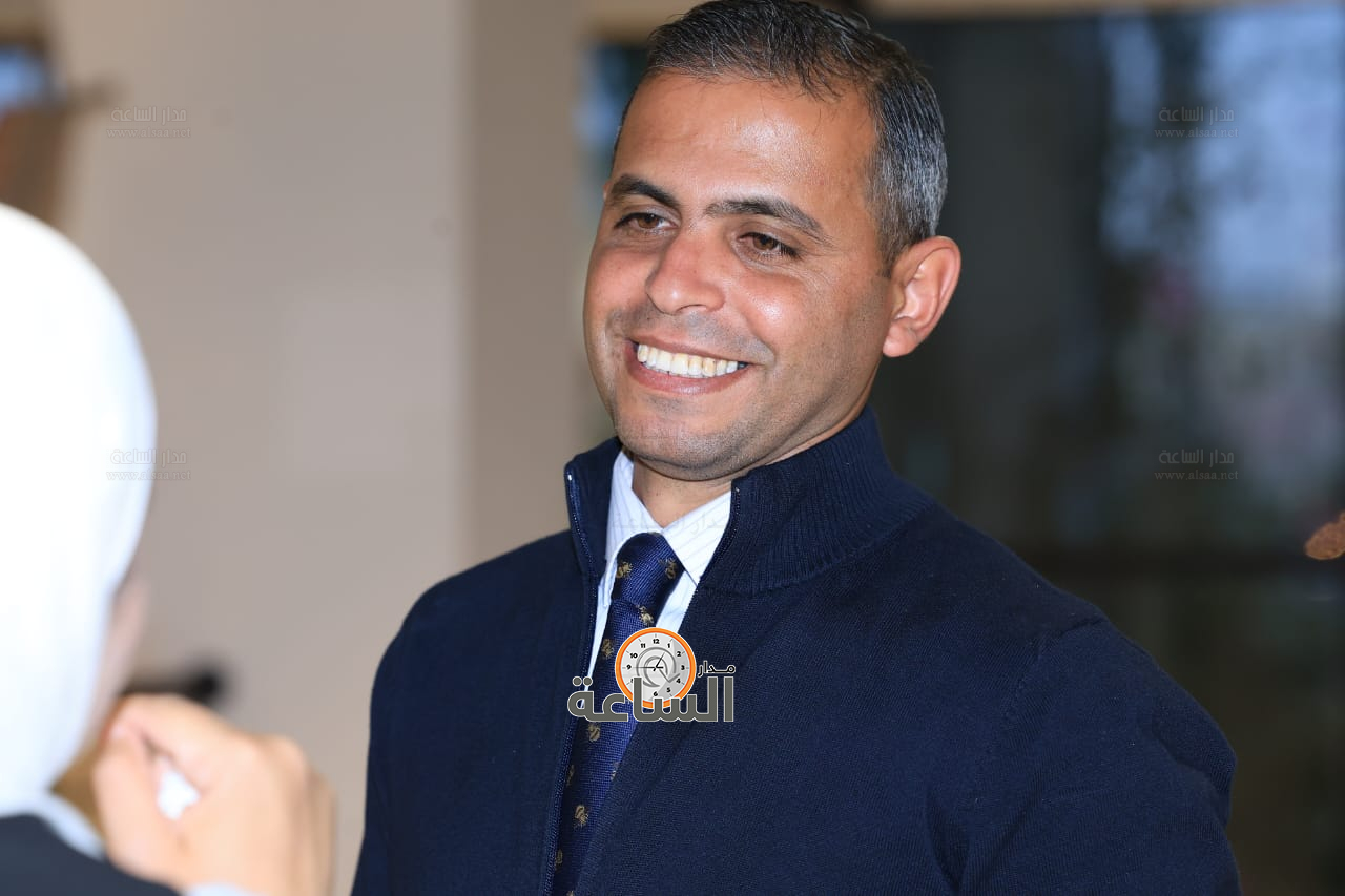 Madar Al-Saa Images 0.6622462815233212