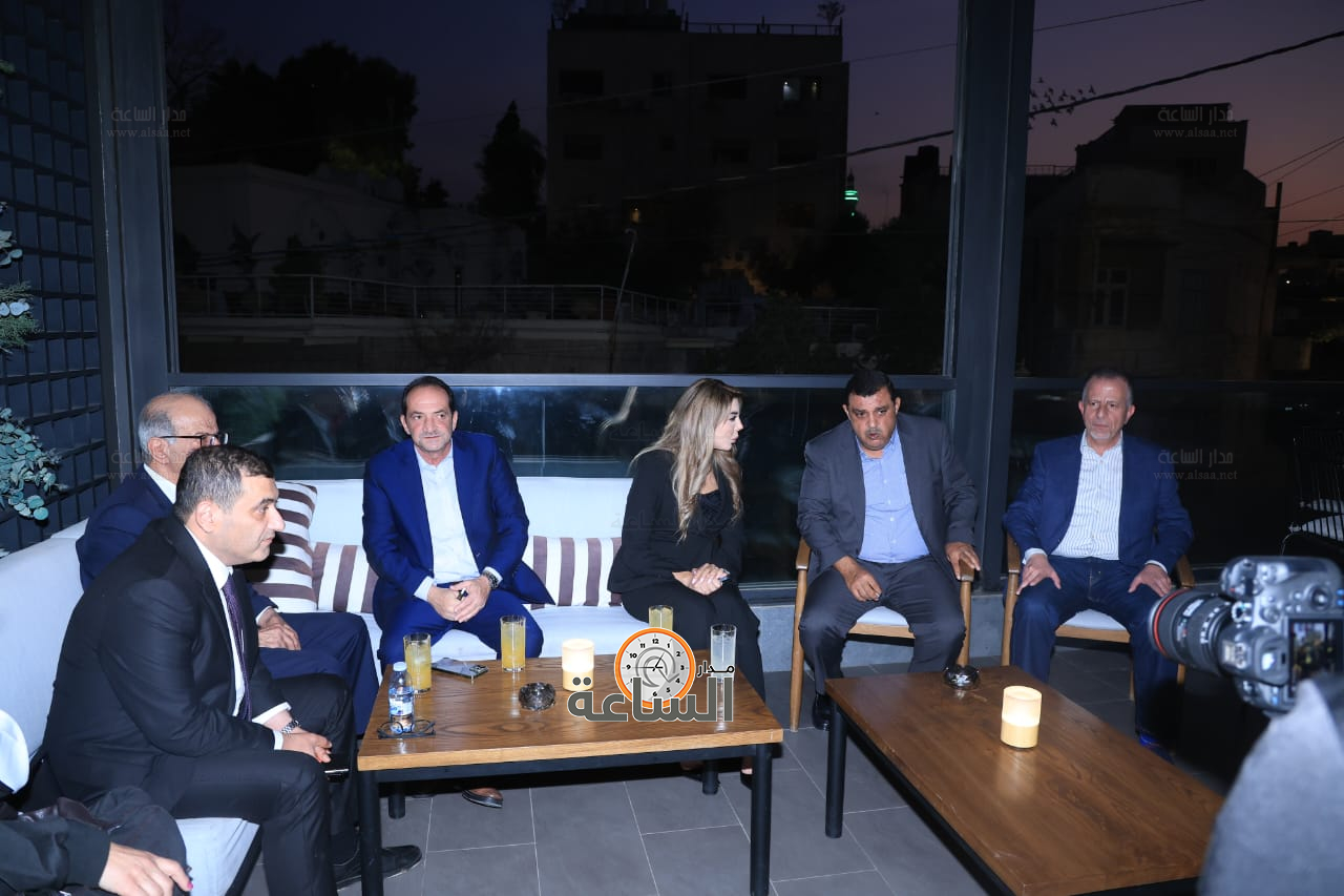 Madar Al-Saa Images 0.07531919662659503