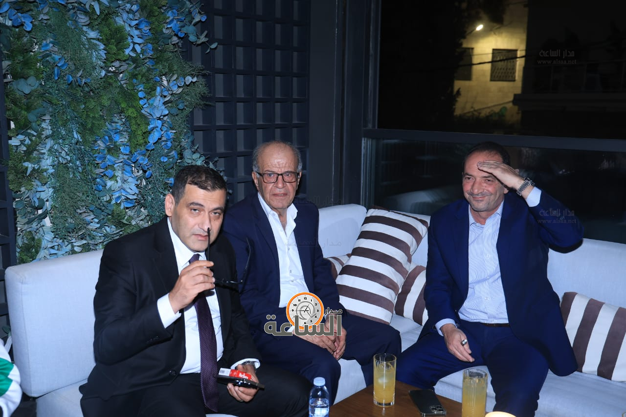 Madar Al-Saa Images 0.14501113439217528