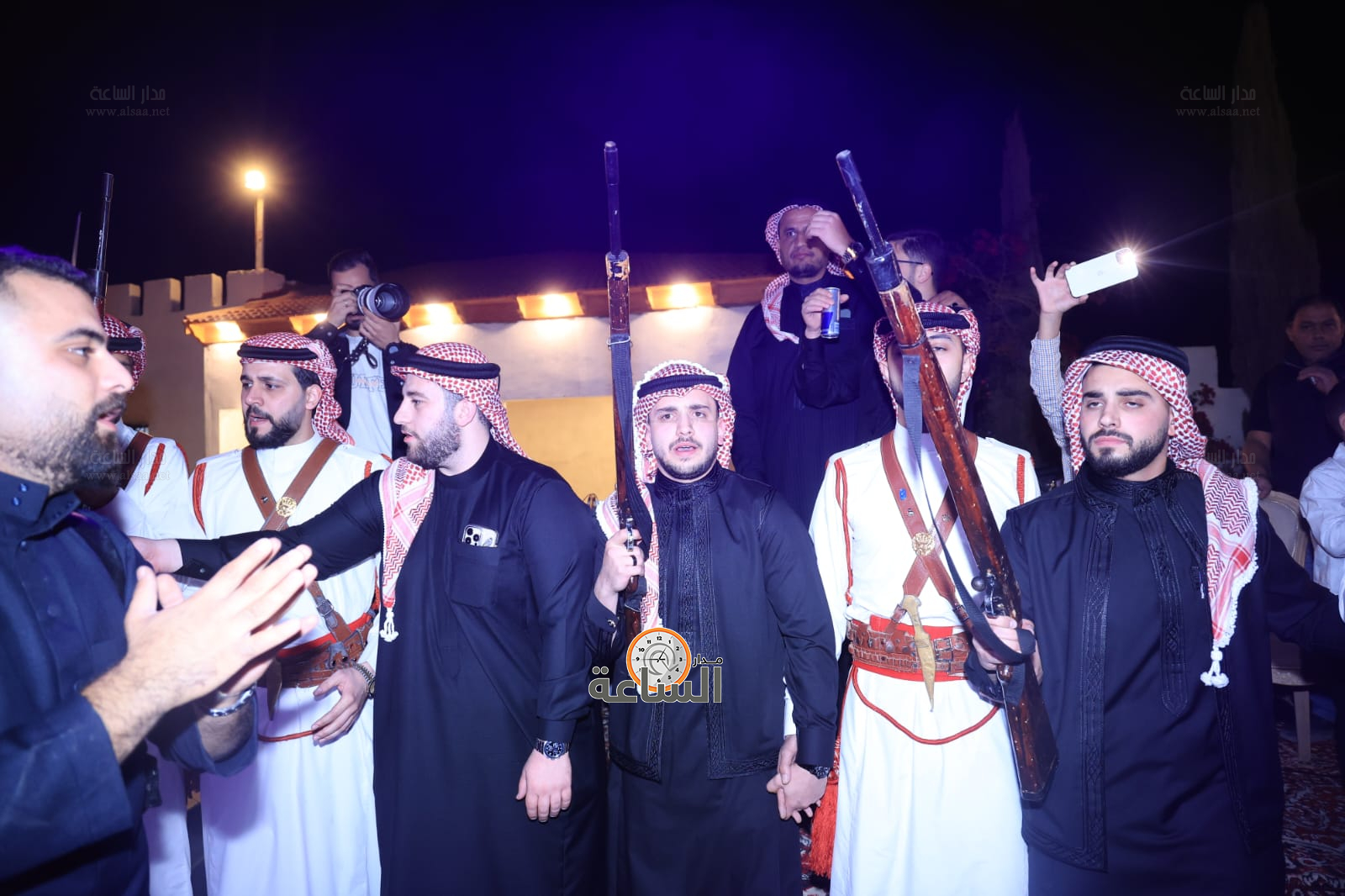 Madar Al-Saa Images 0.2072129691708594