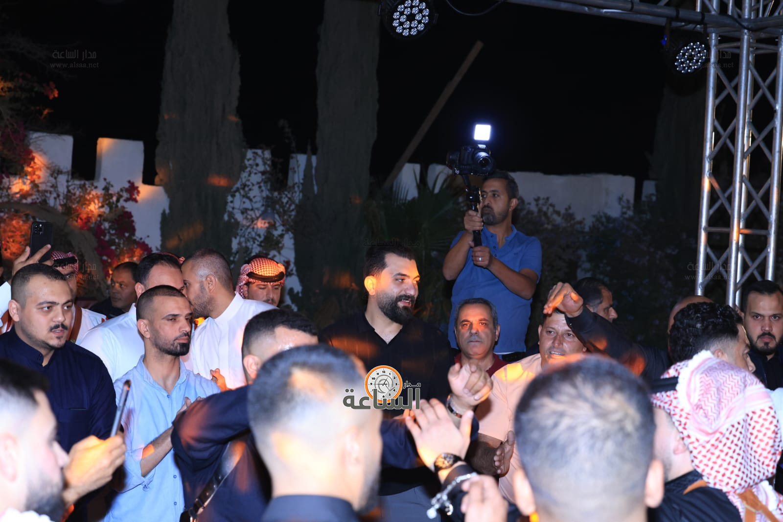 Madar Al-Saa Images 0.4144963024333973